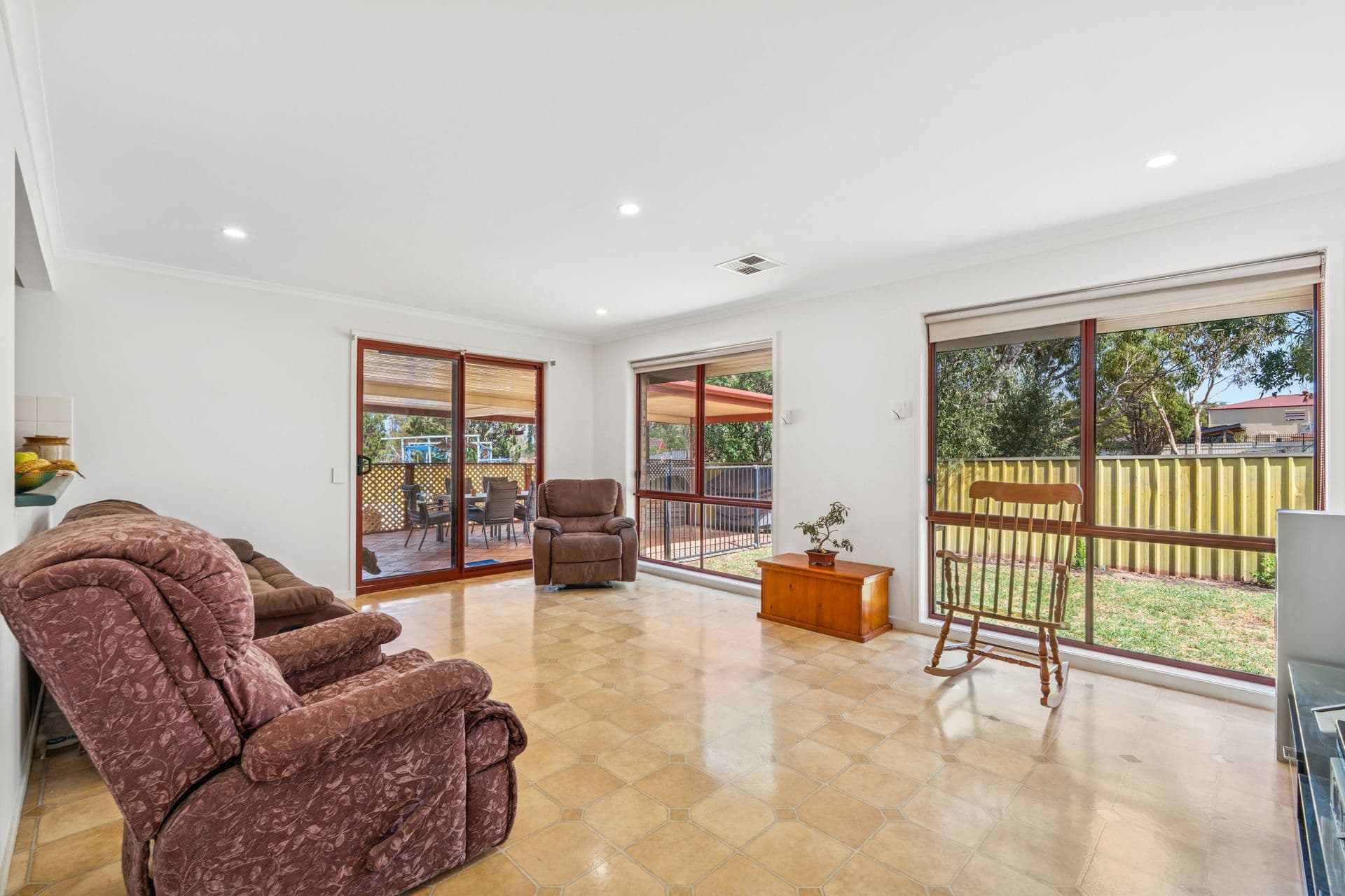 11 Parkgate Court, Onkaparinga Hills, SA, 5163, Onkaparinga Hills - Thumbnail 7