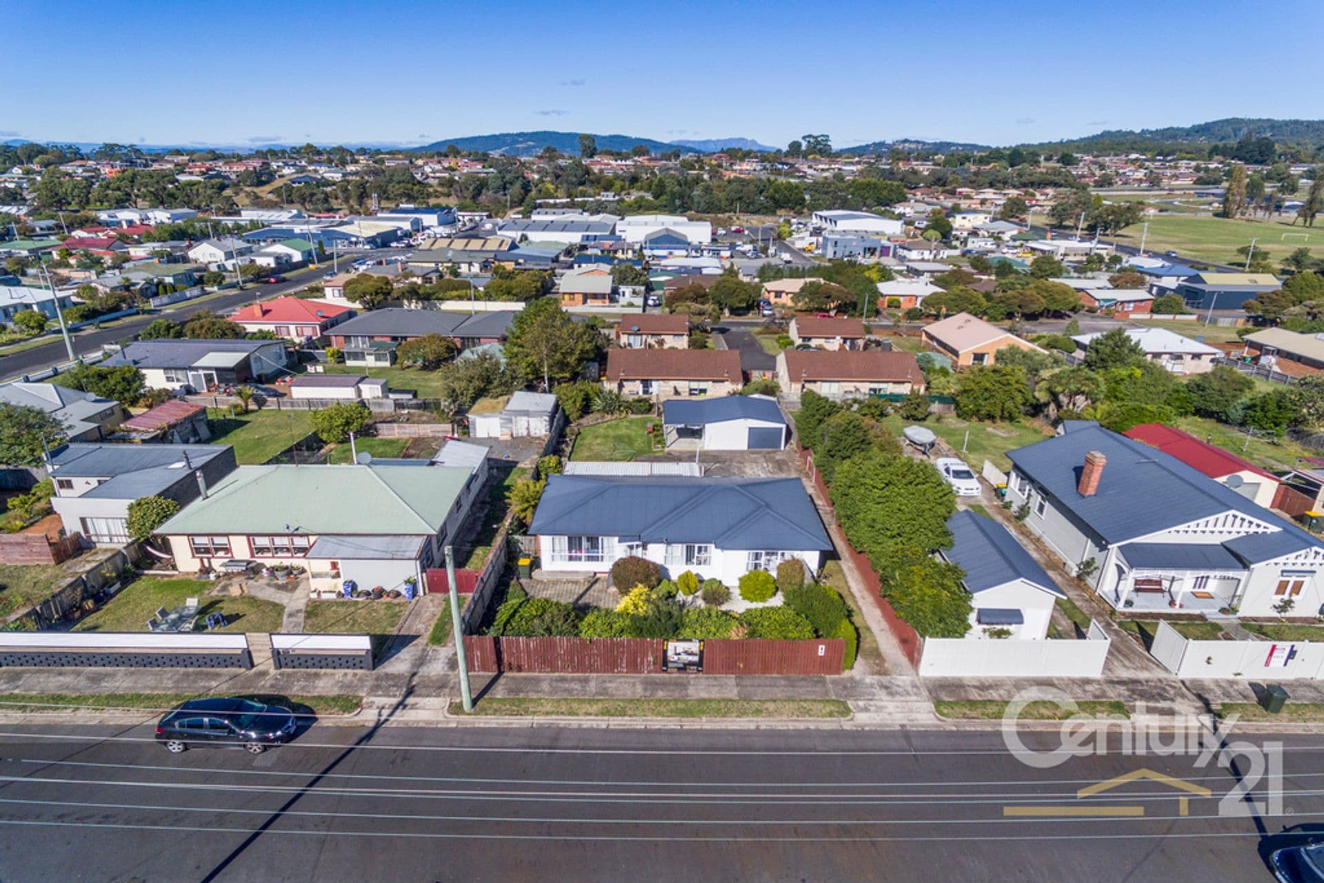 35 Ashburner Street, Devonport, TAS, 7310, Devonport - Thumbnail 2