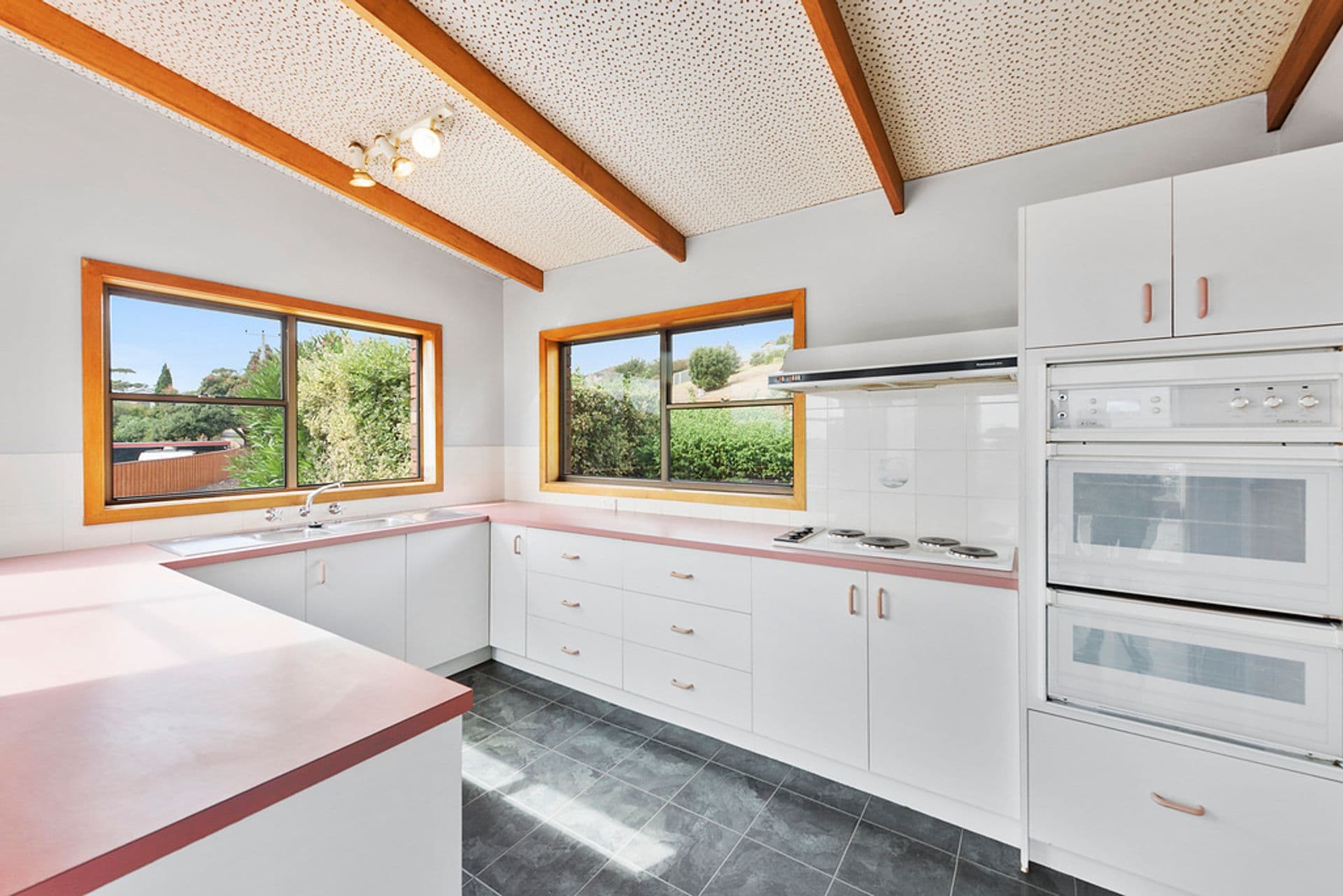 65 Bel-Air Crescent, East Devonport, TAS, 7310, East Devonport - Thumbnail 2
