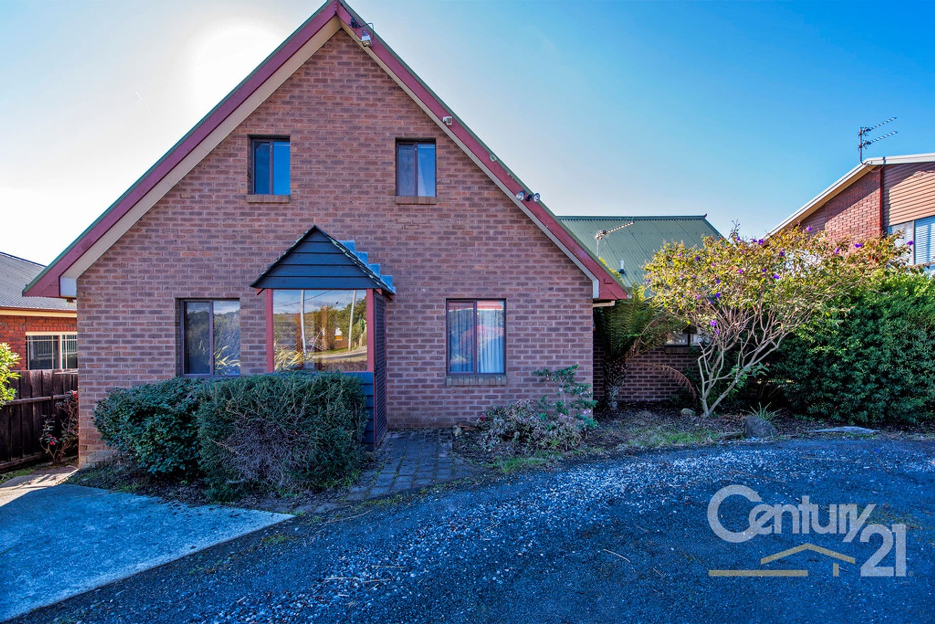 210 Parker Street, Devonport, TAS, 7310, Devonport - Thumbnail 2