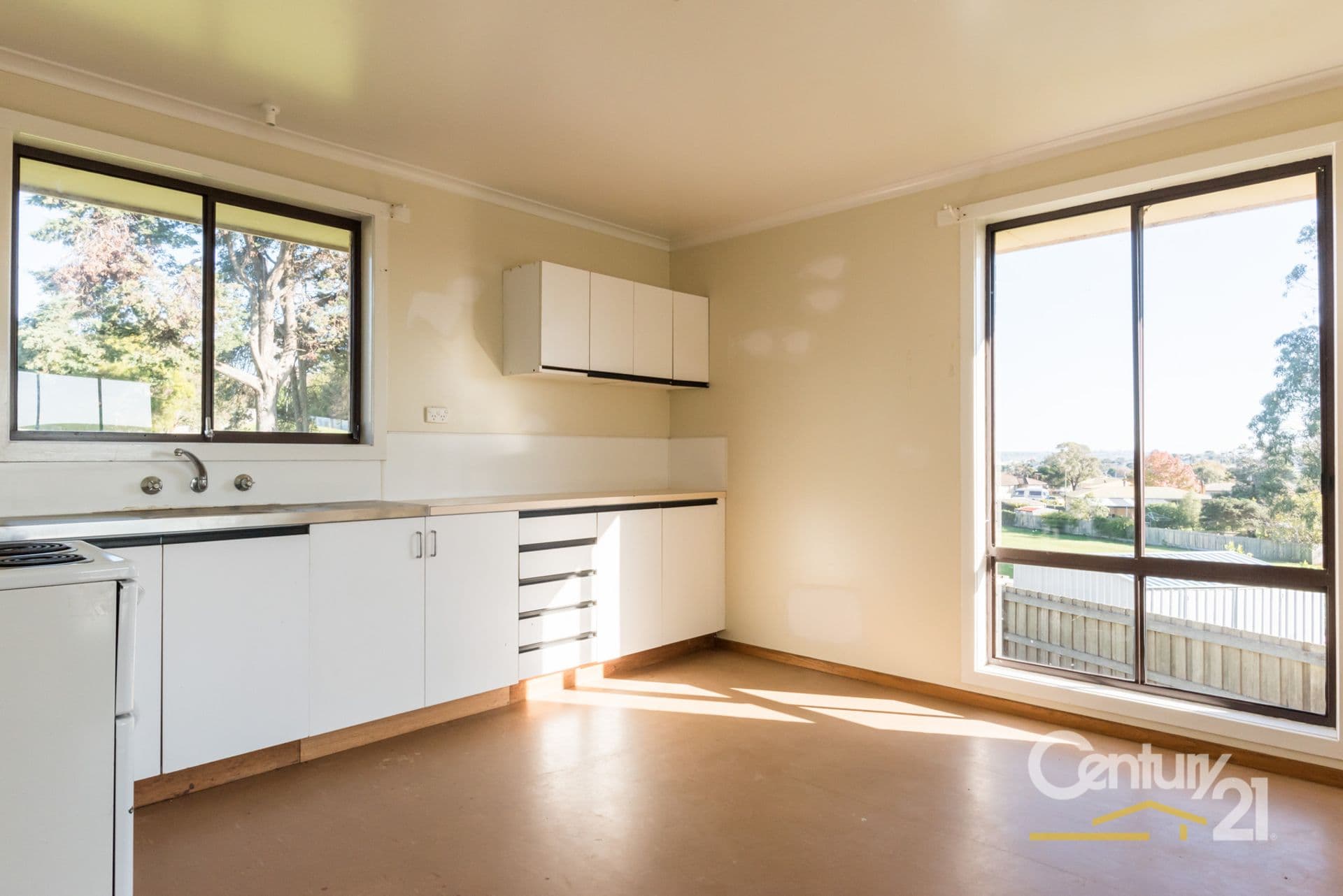 9 Banksia Crescent, East Devonport, TAS, 7310, East Devonport - Thumbnail 3