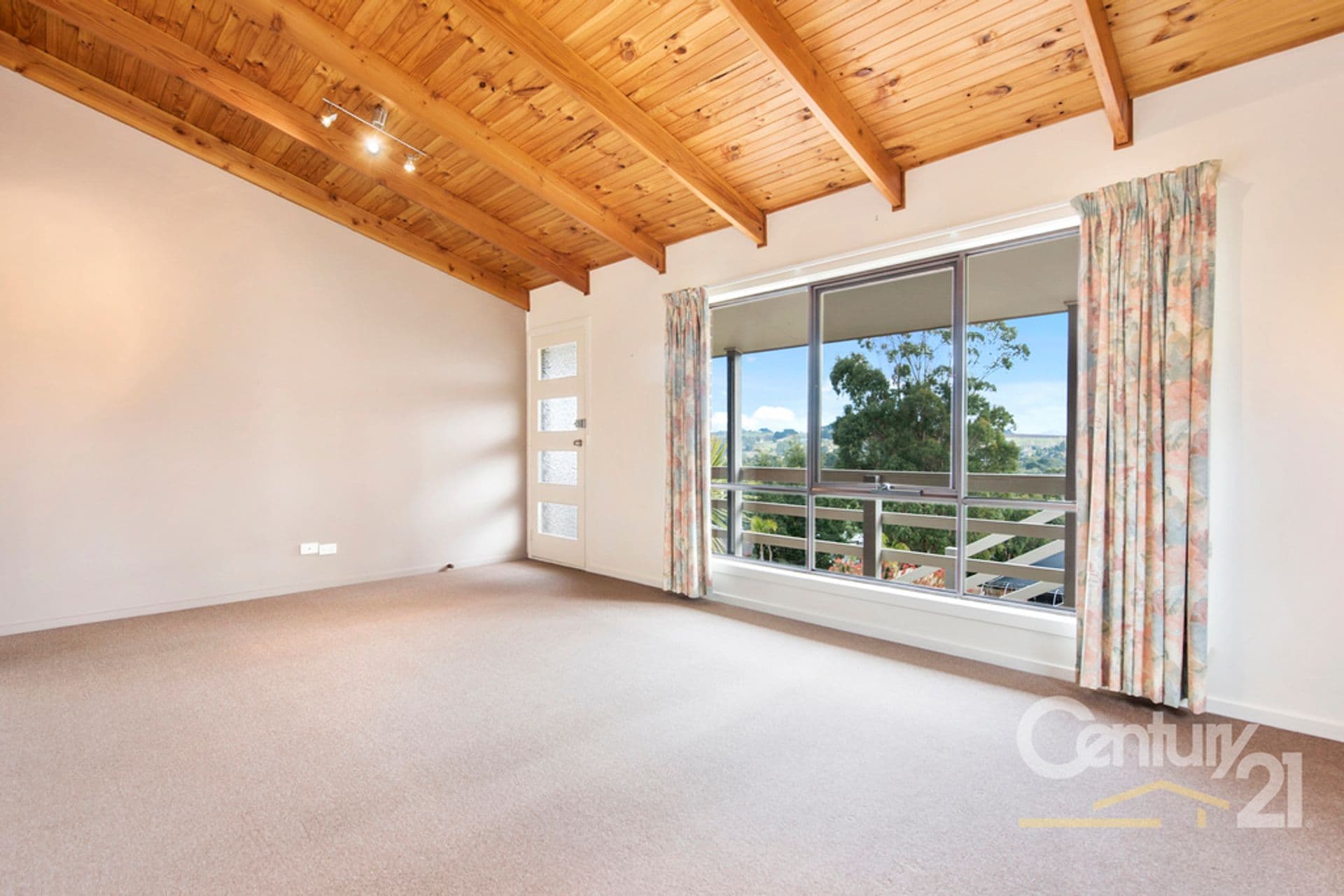 8 Georgiana Street, Devonport, TAS, 7310, Devonport - Thumbnail 5