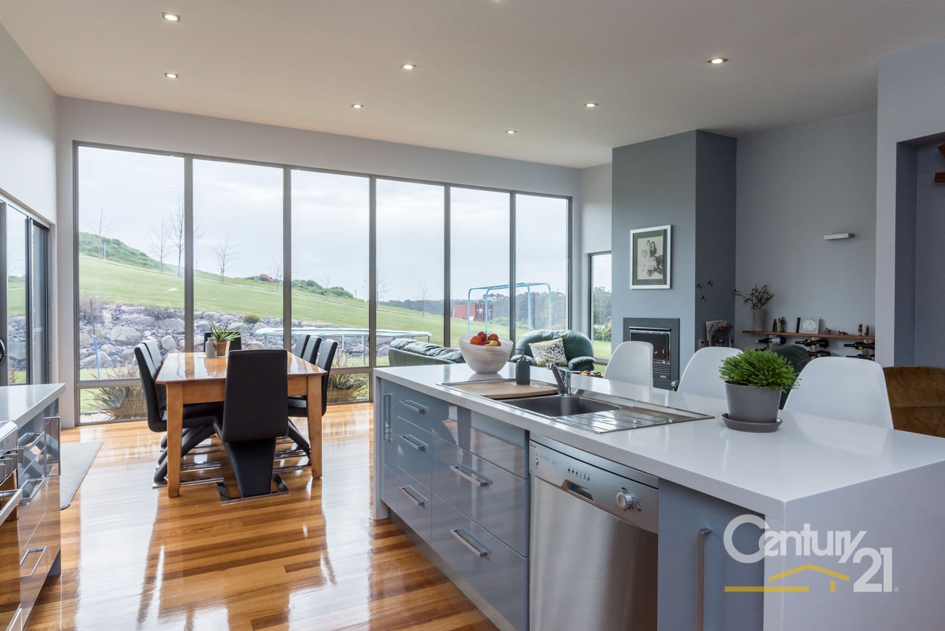 3 Donvista Drive, Don, TAS, 7310, Don - Thumbnail 2