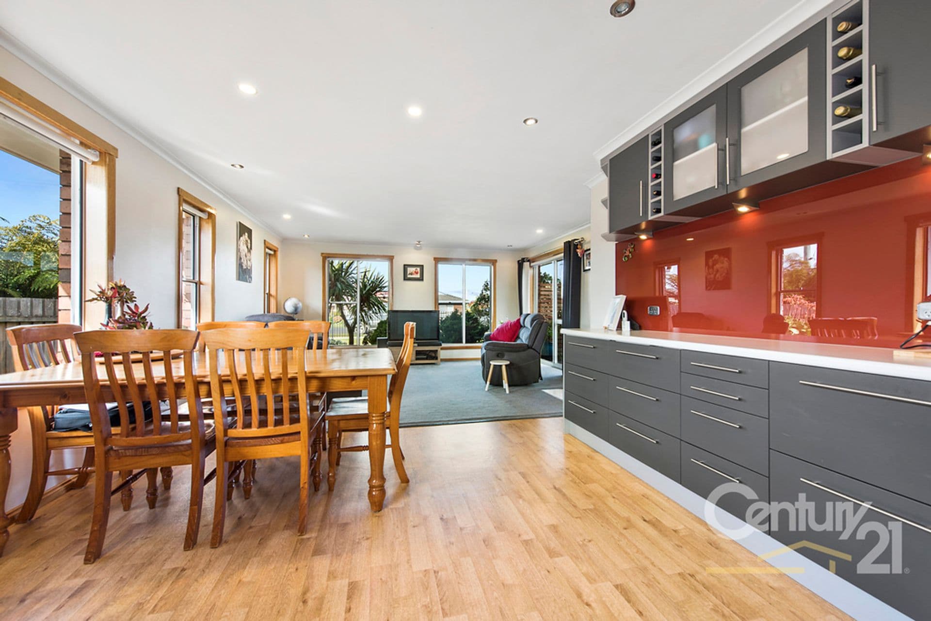 8 Woodrising Avenue, Spreyton, TAS, 7310, Spreyton - Thumbnail 4