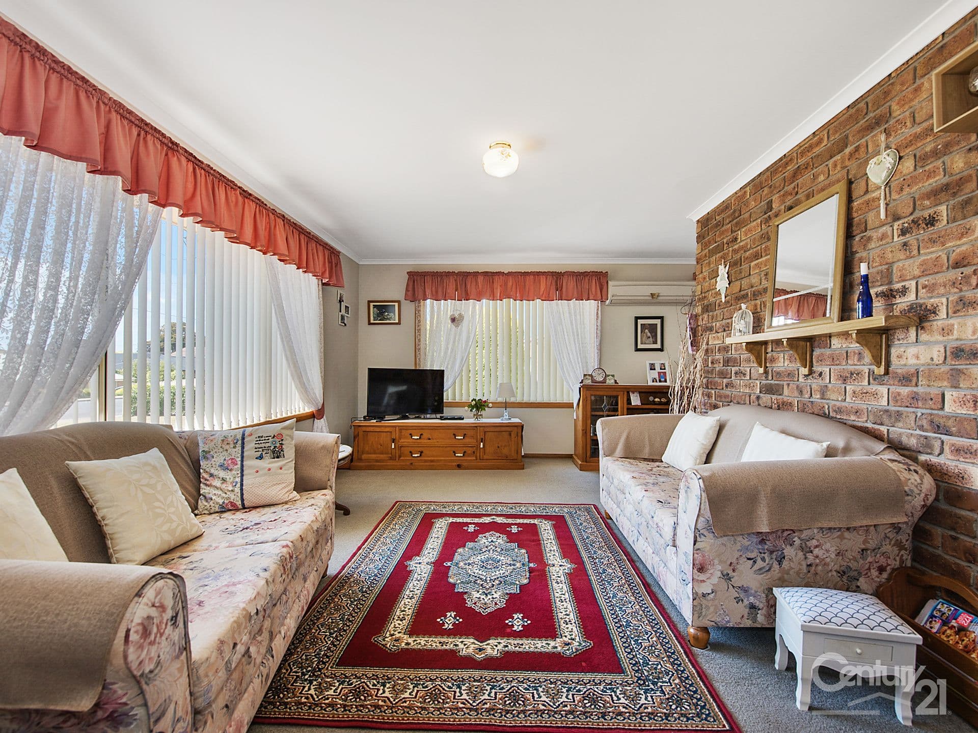 40 Hillcrest Road, Devonport, TAS, 7310, Devonport - Thumbnail 4