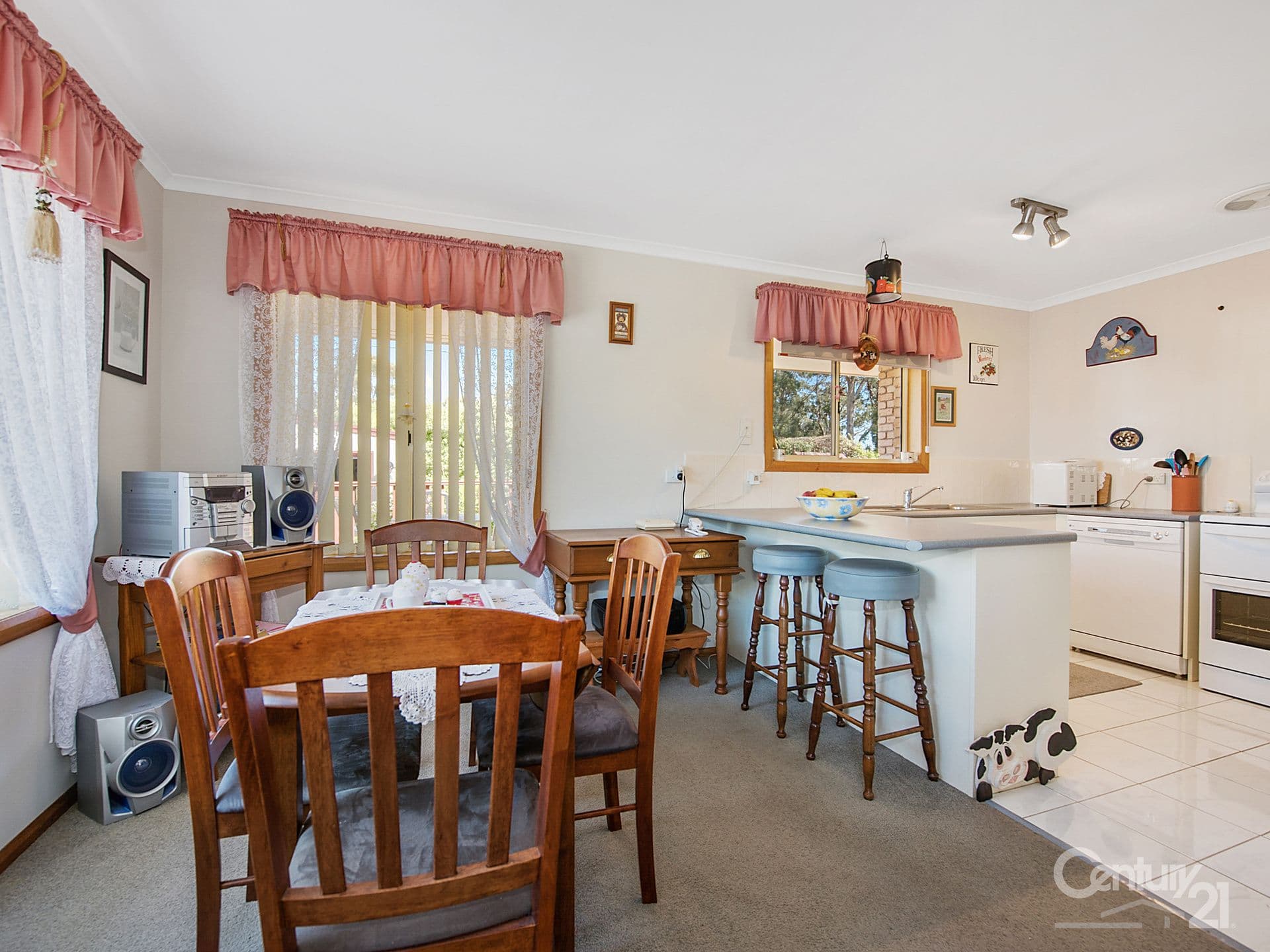 40 Hillcrest Road, Devonport, TAS, 7310, Devonport - Thumbnail 3