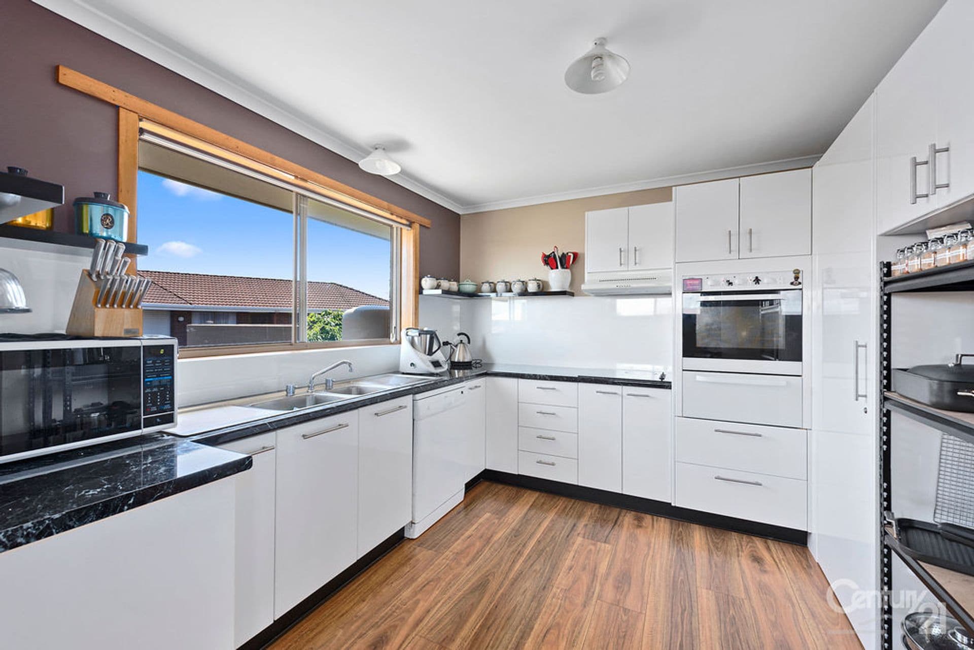 16 Nell Crescent, Ulverstone, TAS, 7315, Ulverstone - Thumbnail 3