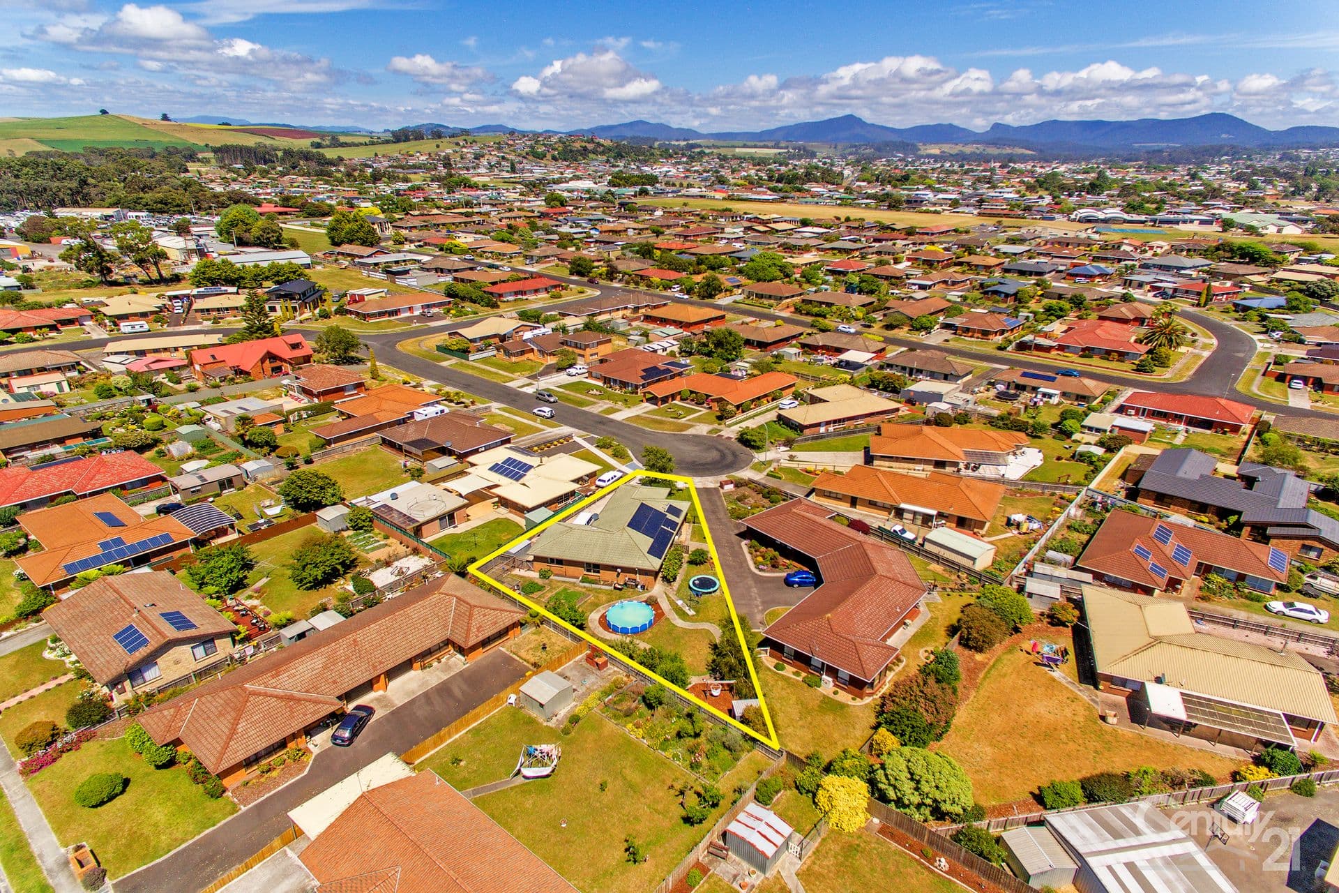16 Nell Crescent, Ulverstone, TAS, 7315, Ulverstone - Image 1