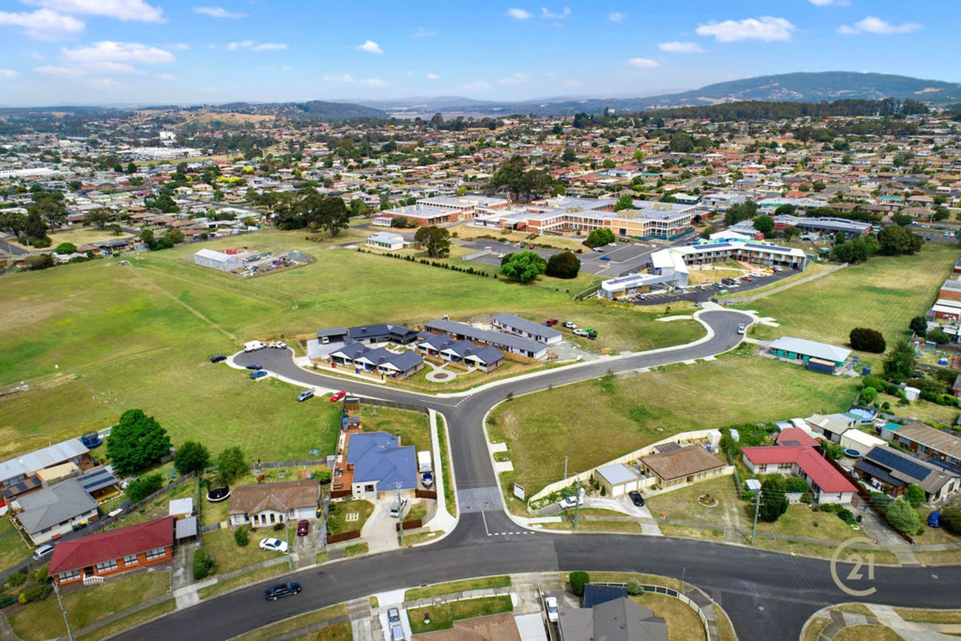 5 Eveline Court, Devonport, TAS, 7310, Devonport - Thumbnail 3