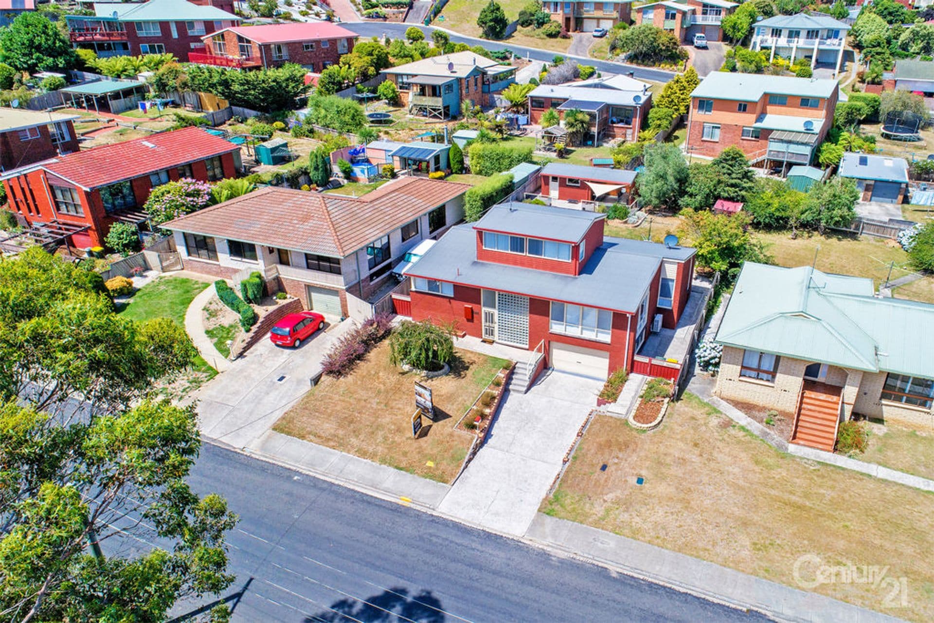 207 Madden Street, Devonport, TAS, 7310, Devonport - Thumbnail 2