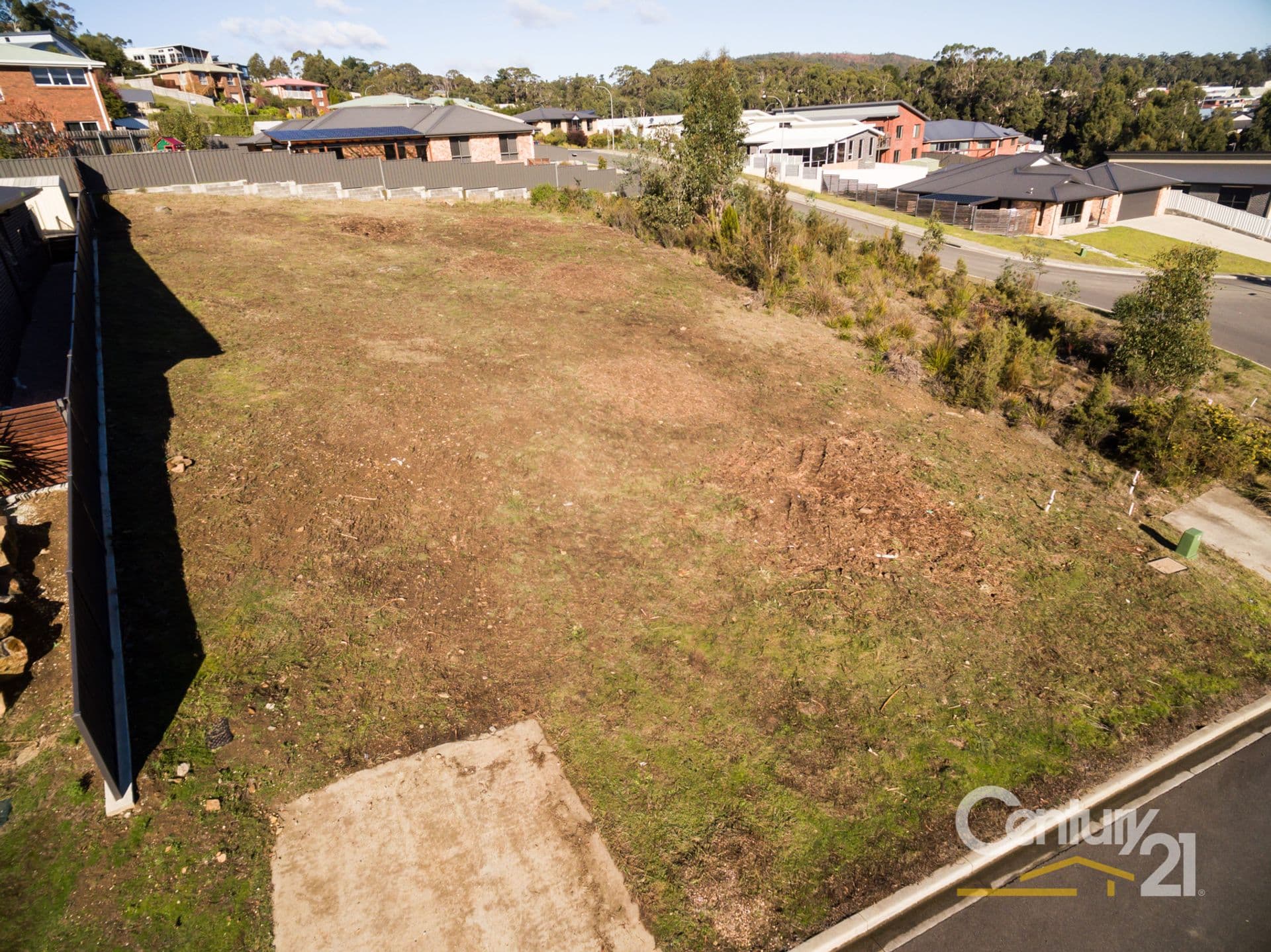 9 Valkyrie Close, Devonport, TAS, 7310, Devonport - Thumbnail 2