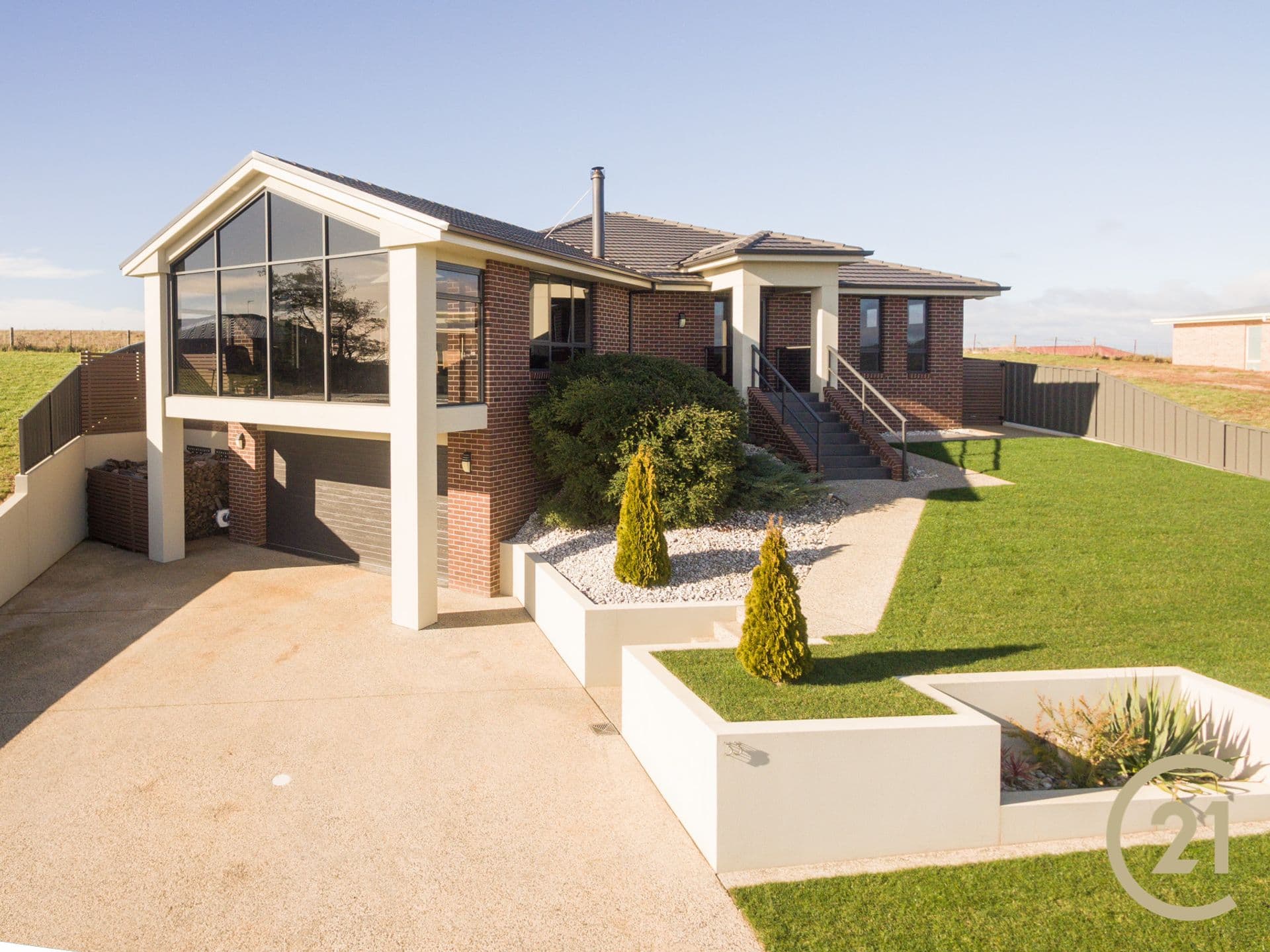 33 Skyline Drive, East Devonport, TAS, 7310, East Devonport - Thumbnail 3