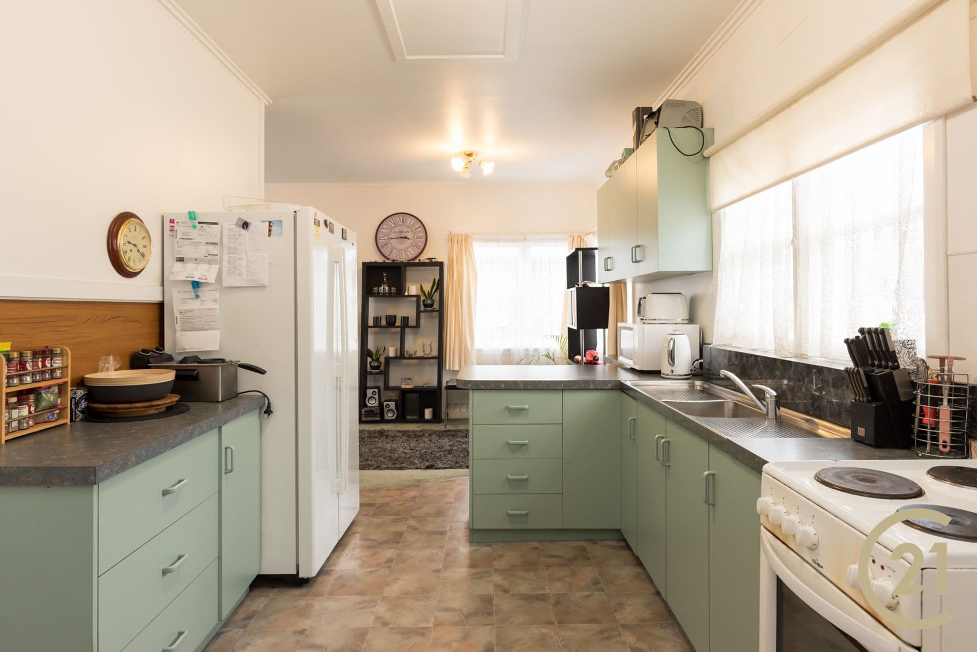 107 Parker Street, Devonport, TAS, 7310, Devonport - Thumbnail 2