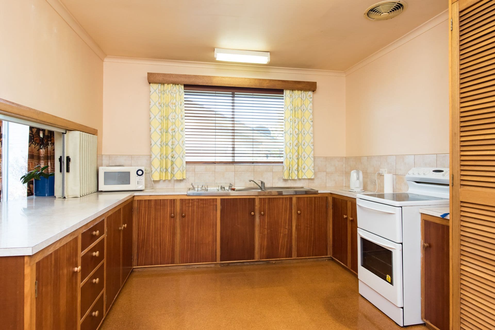 37 Mary Street, East Devonport, TAS, 7310, East Devonport - Thumbnail 3