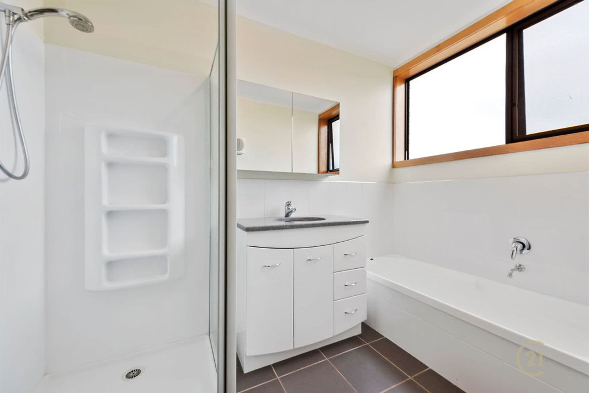 13 Greenway Avenue, Devonport, TAS, 7310, Devonport - Thumbnail 4