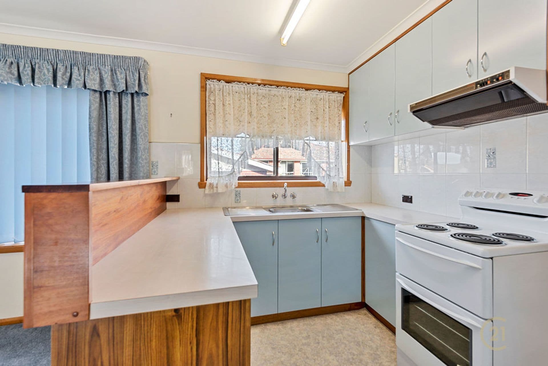 2/2 Regent Court, Devonport, TAS, 7310, Devonport - Thumbnail 3