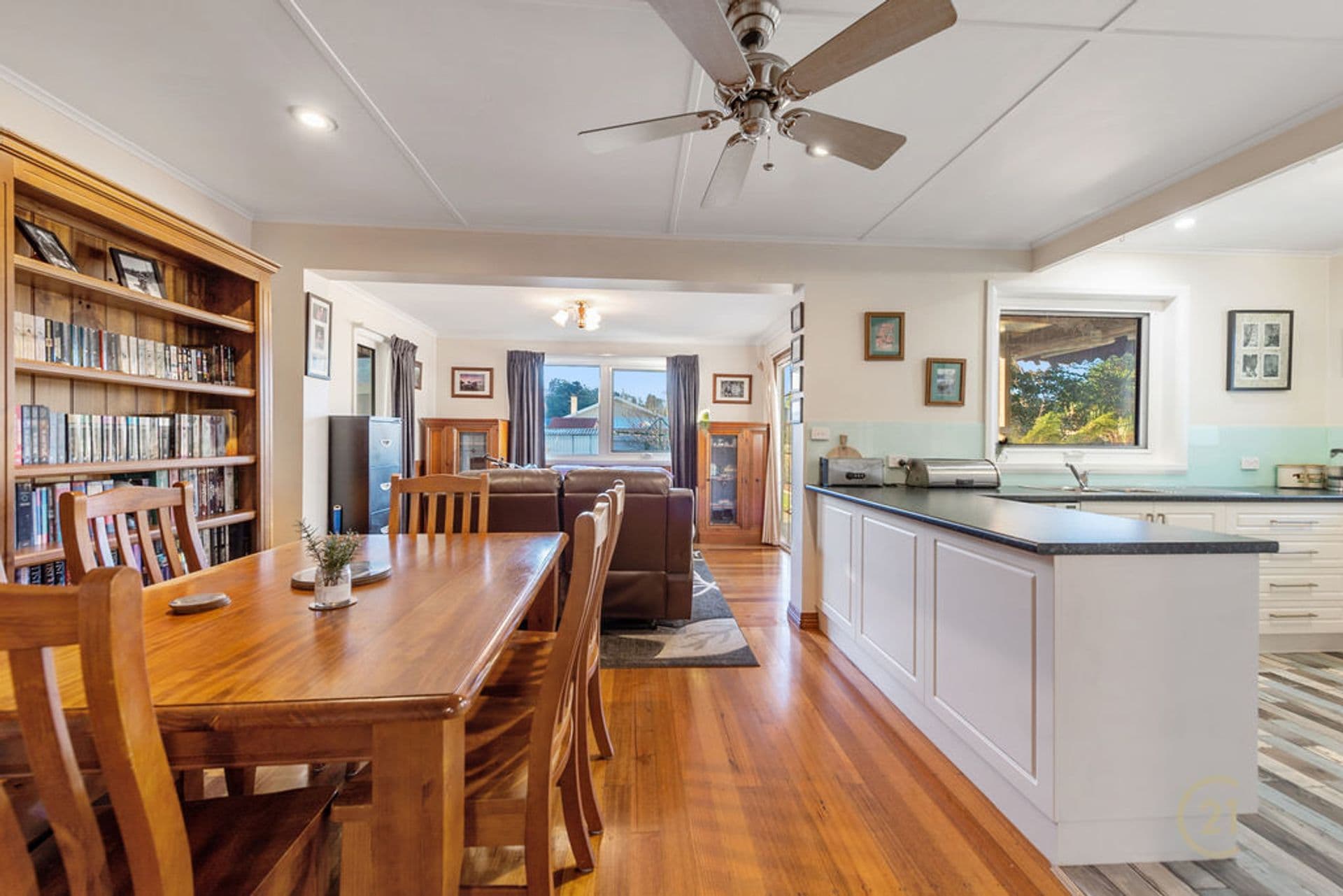 9 George Street, Latrobe, TAS, 7307, Latrobe - Thumbnail 3