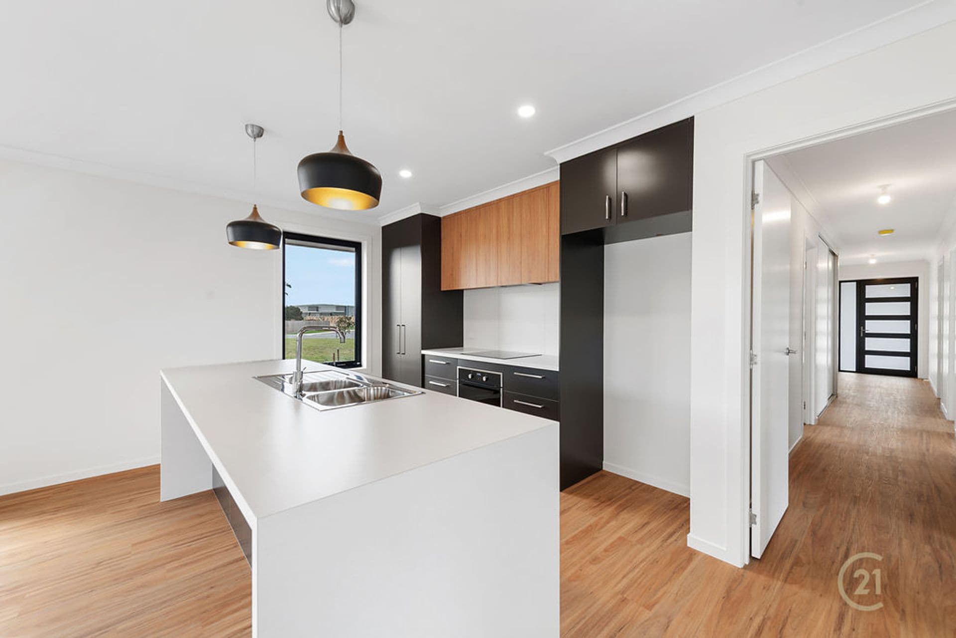 6 Eveline Court, Devonport, TAS, 7310, Devonport - Thumbnail 2