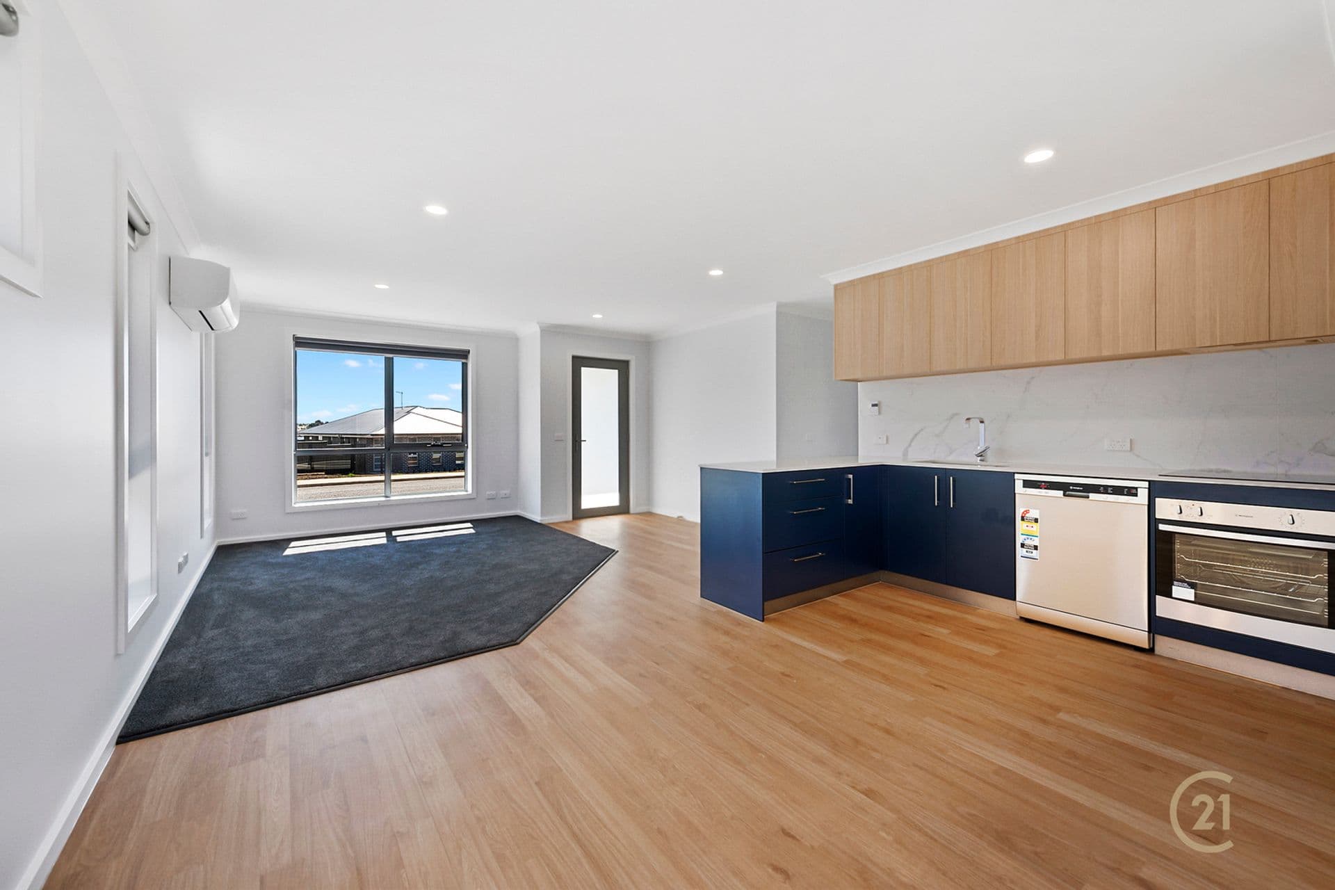 2/51 Dana Drive, Devonport, TAS, 7310, Devonport - Thumbnail 5