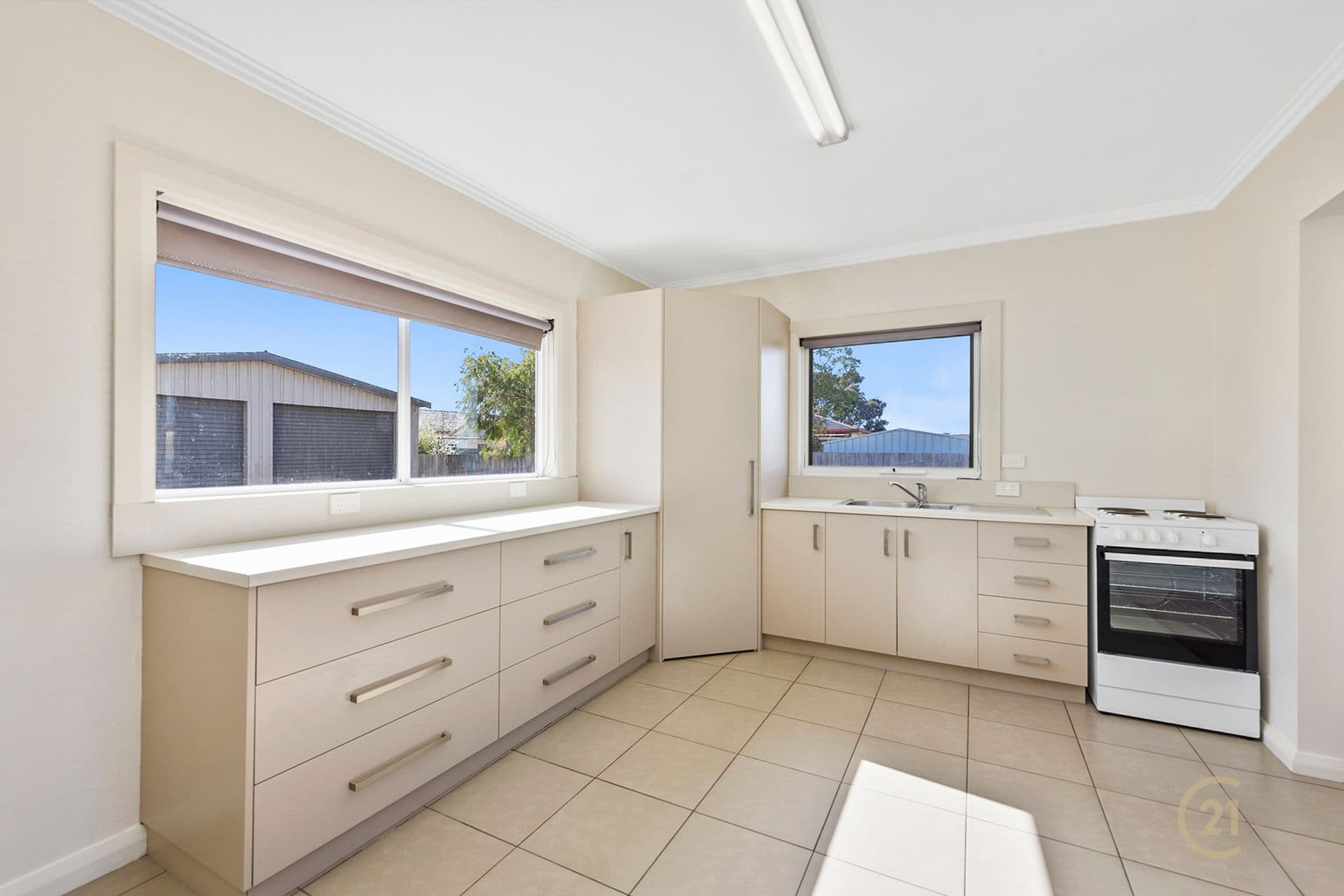 14 Charles Street, Devonport, TAS, 7310, Devonport - Thumbnail 2