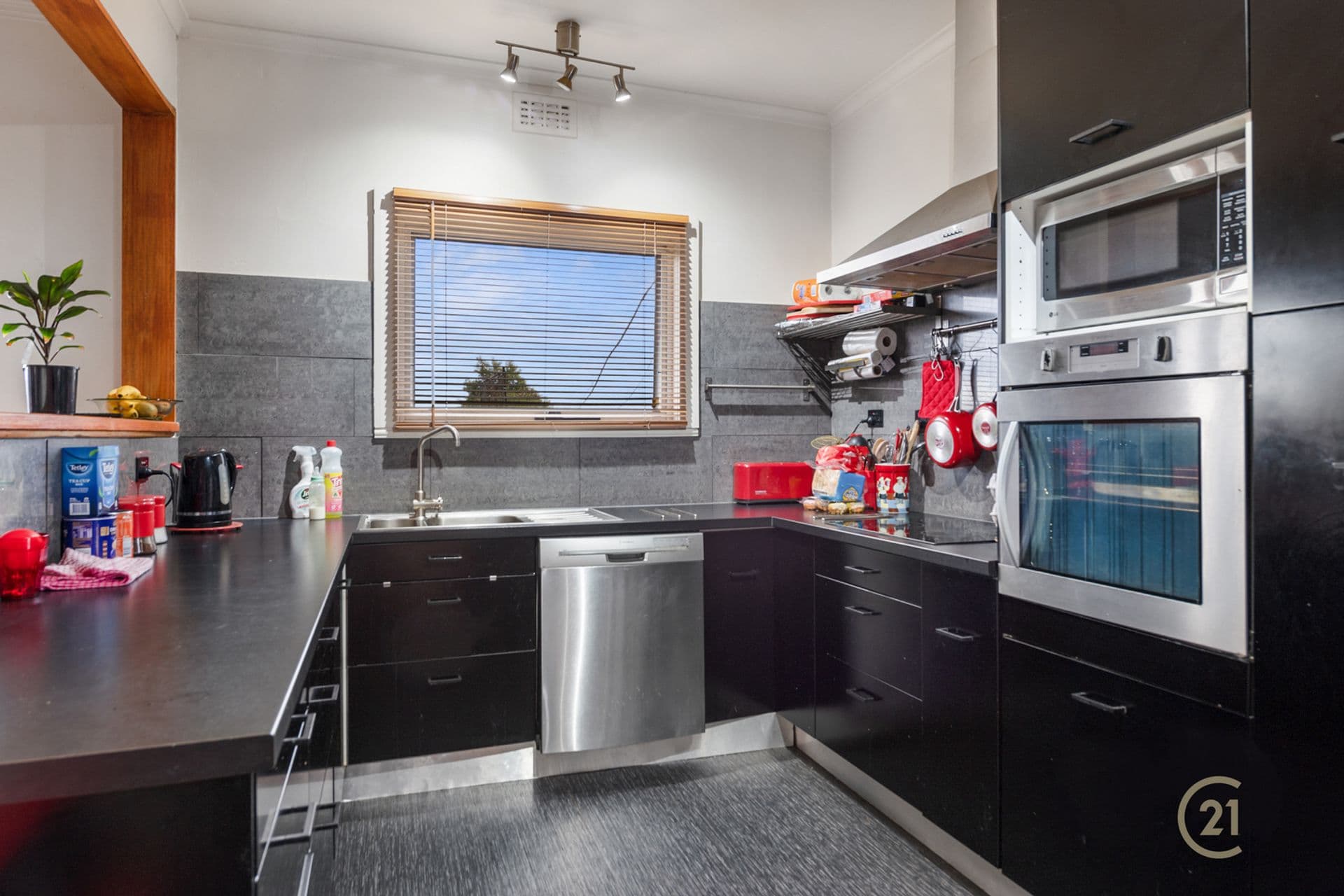 52 Mary Street, East Devonport, TAS, 7310, East Devonport - Thumbnail 2