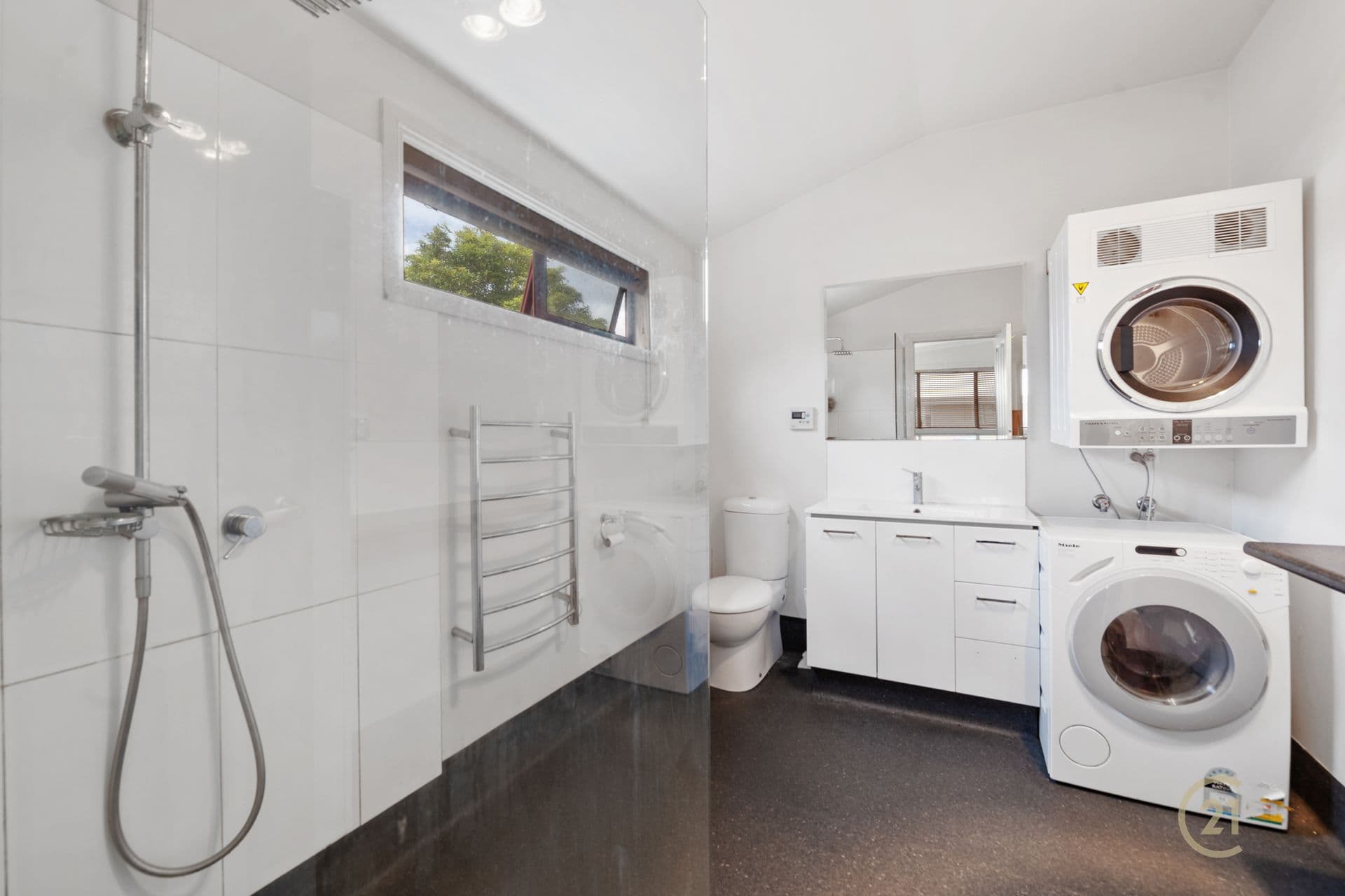 75 Wenvoe Street, Devonport, TAS, 7310, Devonport - Thumbnail 5