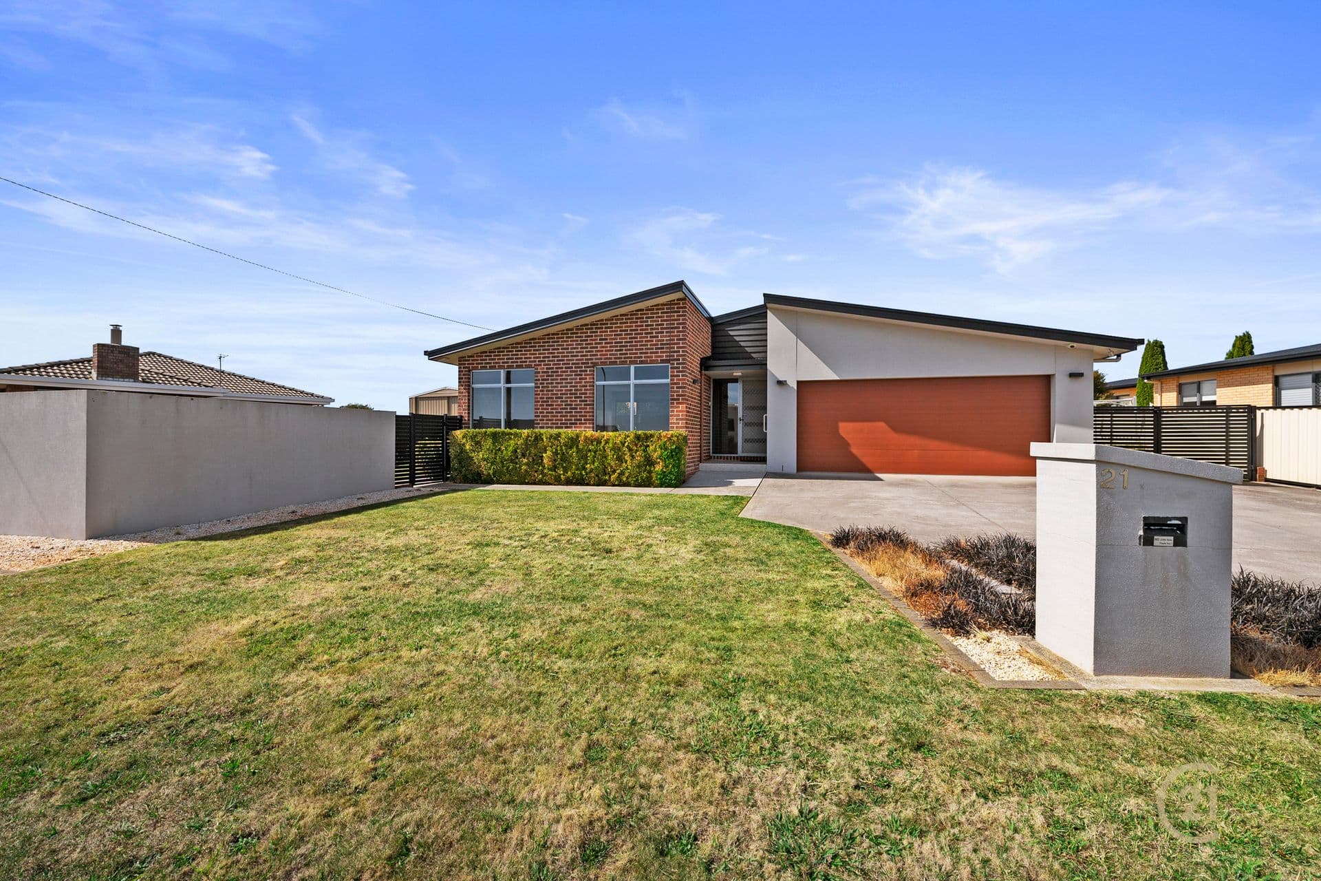 21 Skyline Drive, East Devonport, TAS, 7310, East Devonport - Thumbnail 3