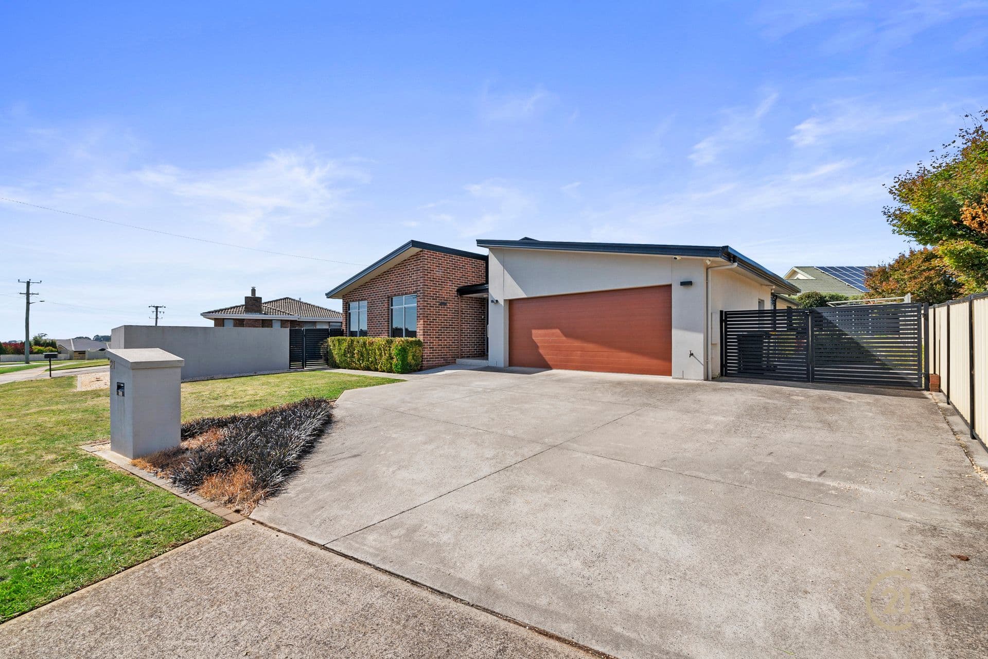21 Skyline Drive, East Devonport, TAS, 7310, East Devonport - Thumbnail 4