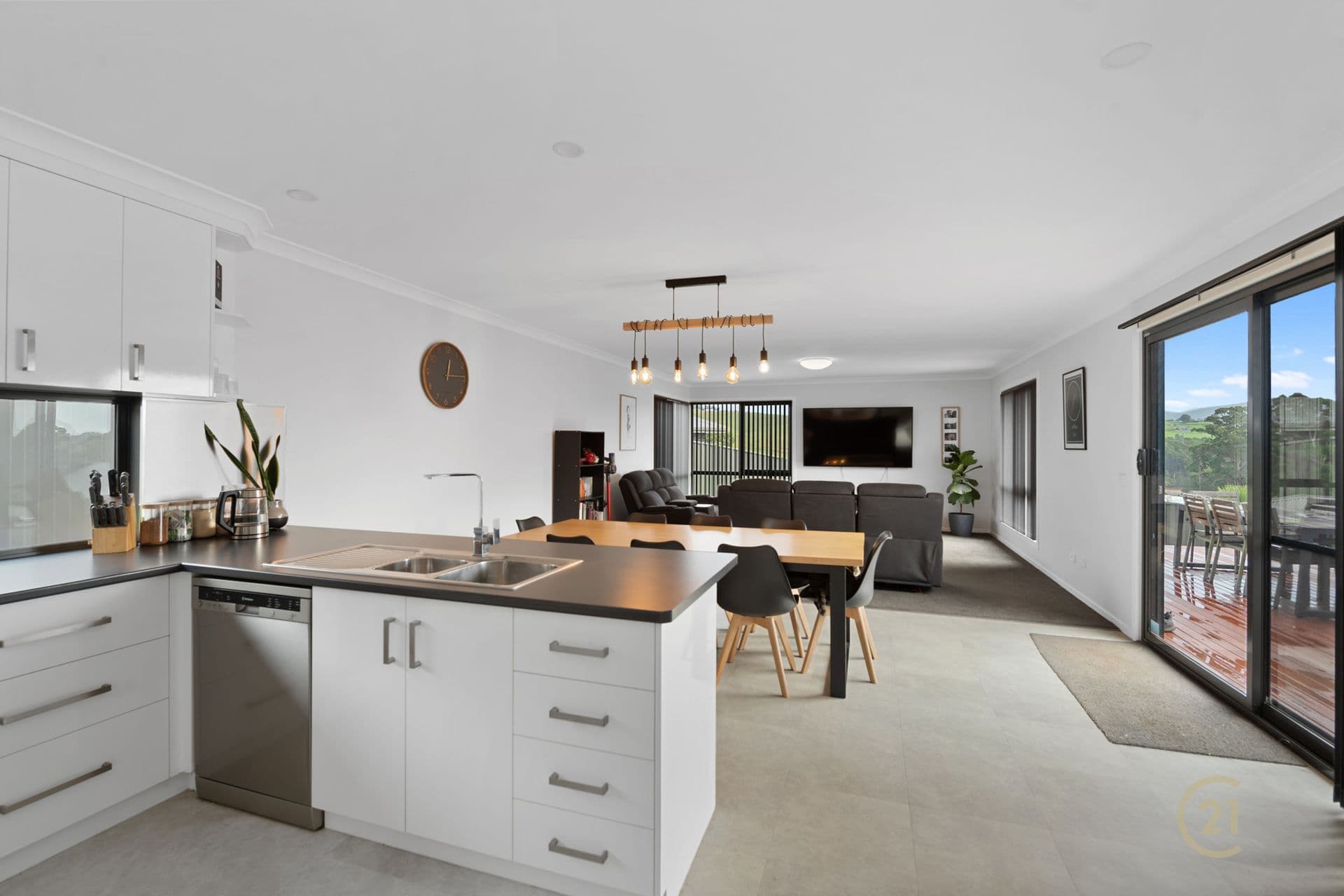 9 Debbie Court, Ulverstone, TAS, 7315, Ulverstone - Thumbnail 2