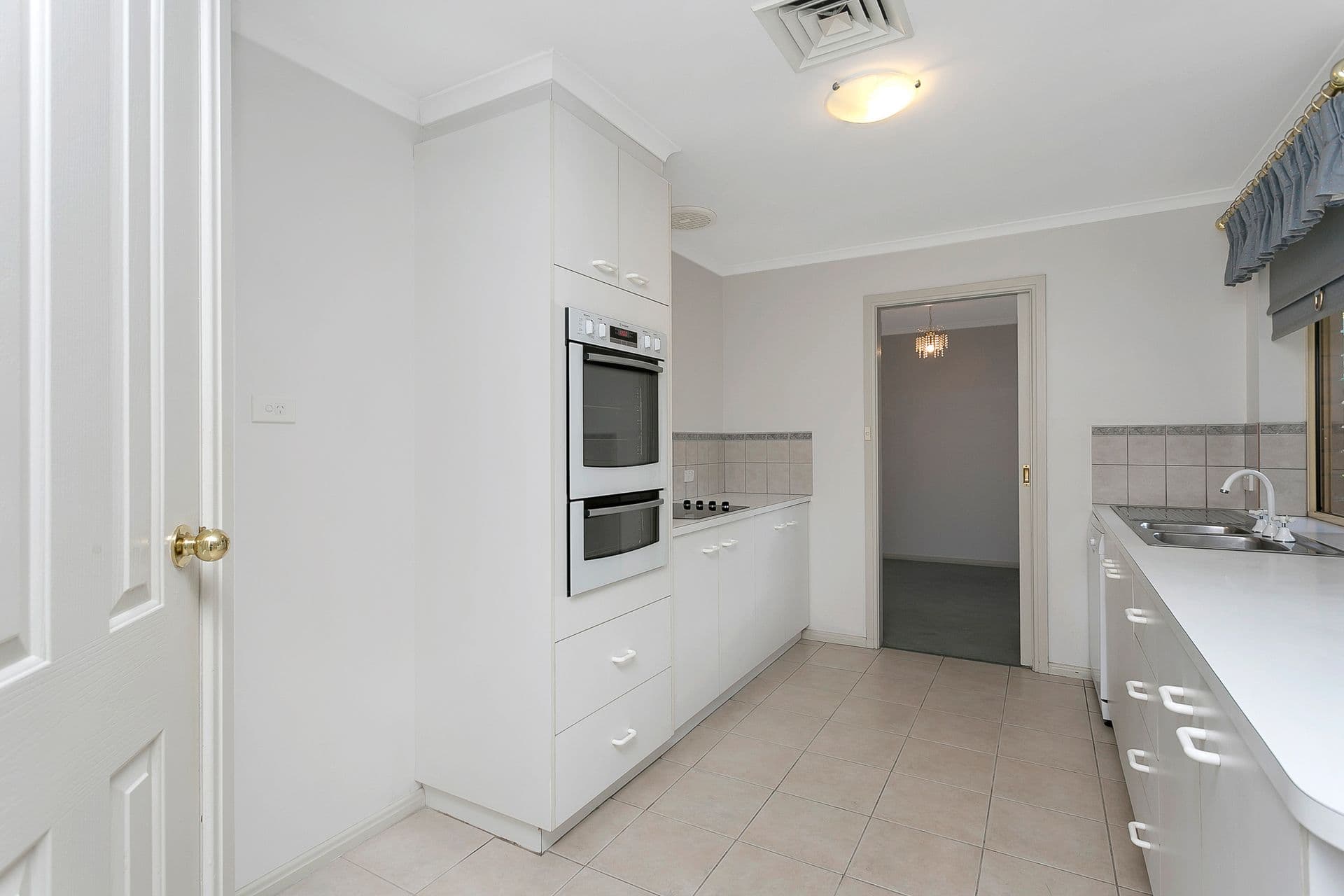 4/1 Dunluce Avenue, Brighton, SA, 5048, Brighton - Thumbnail 2