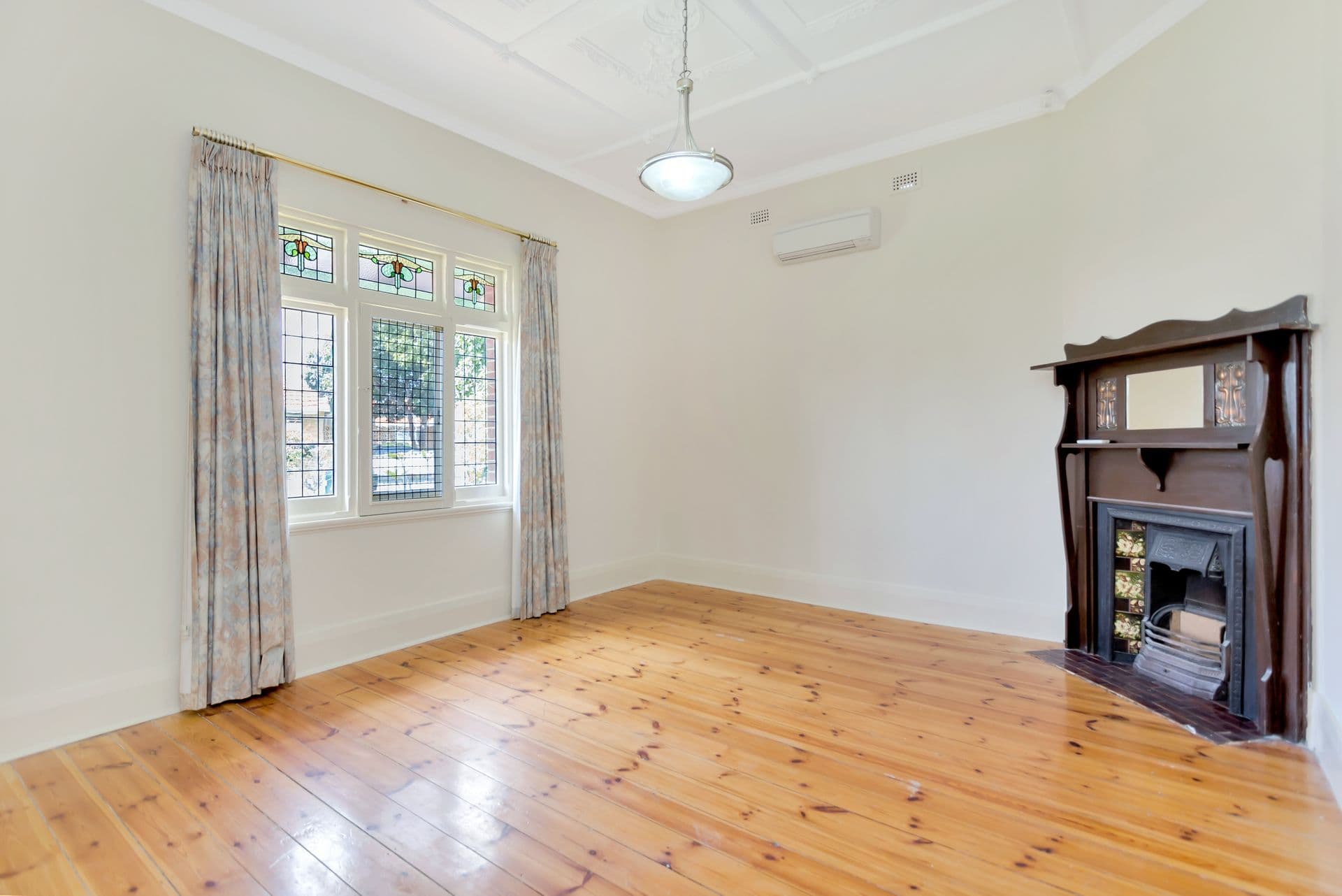 3 Penzance Street, Glenelg, SA, 5045, Glenelg - Thumbnail 2