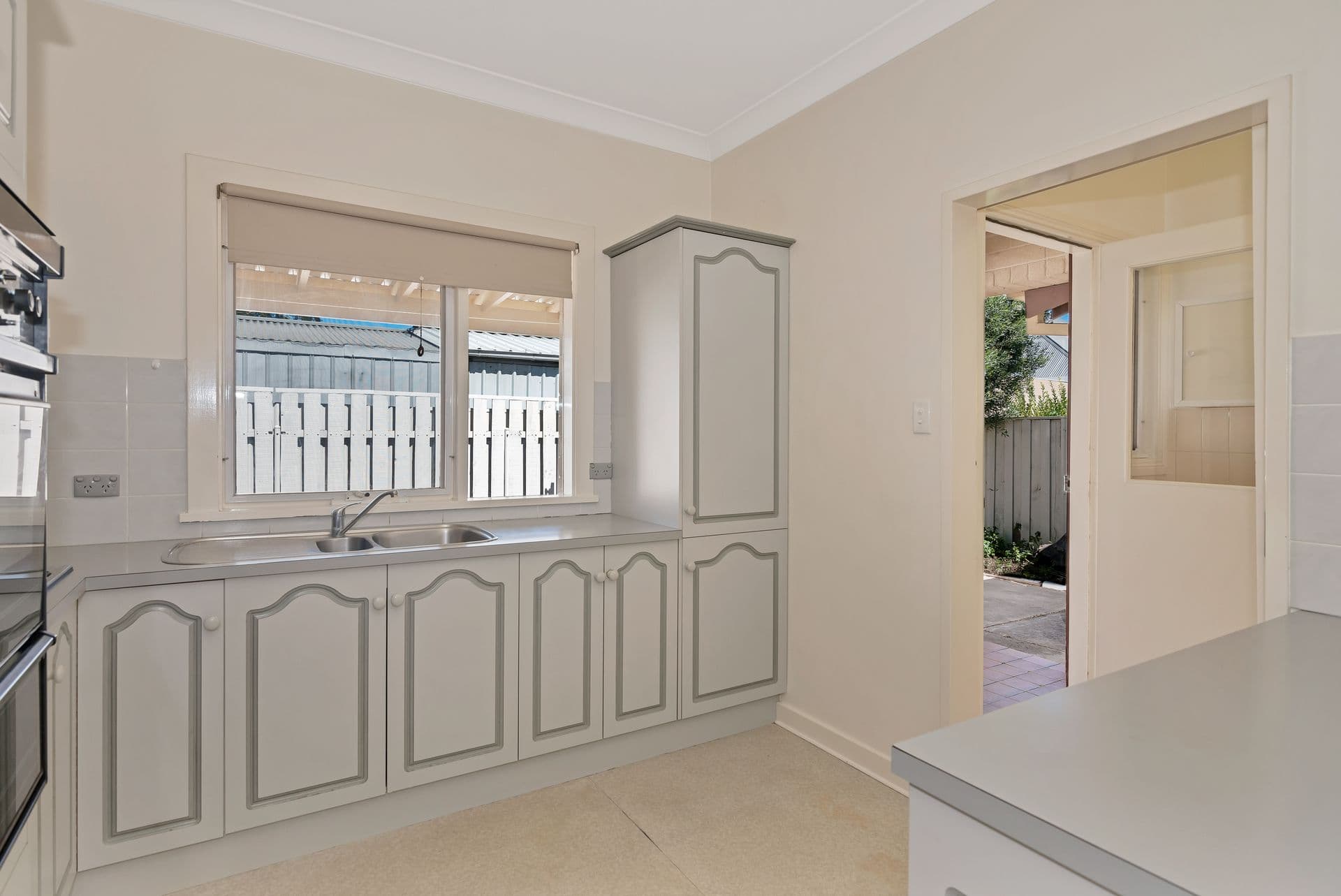 3/44 Pleasant Avenue, Glandore, SA, 5037, Glandore - Image 1
