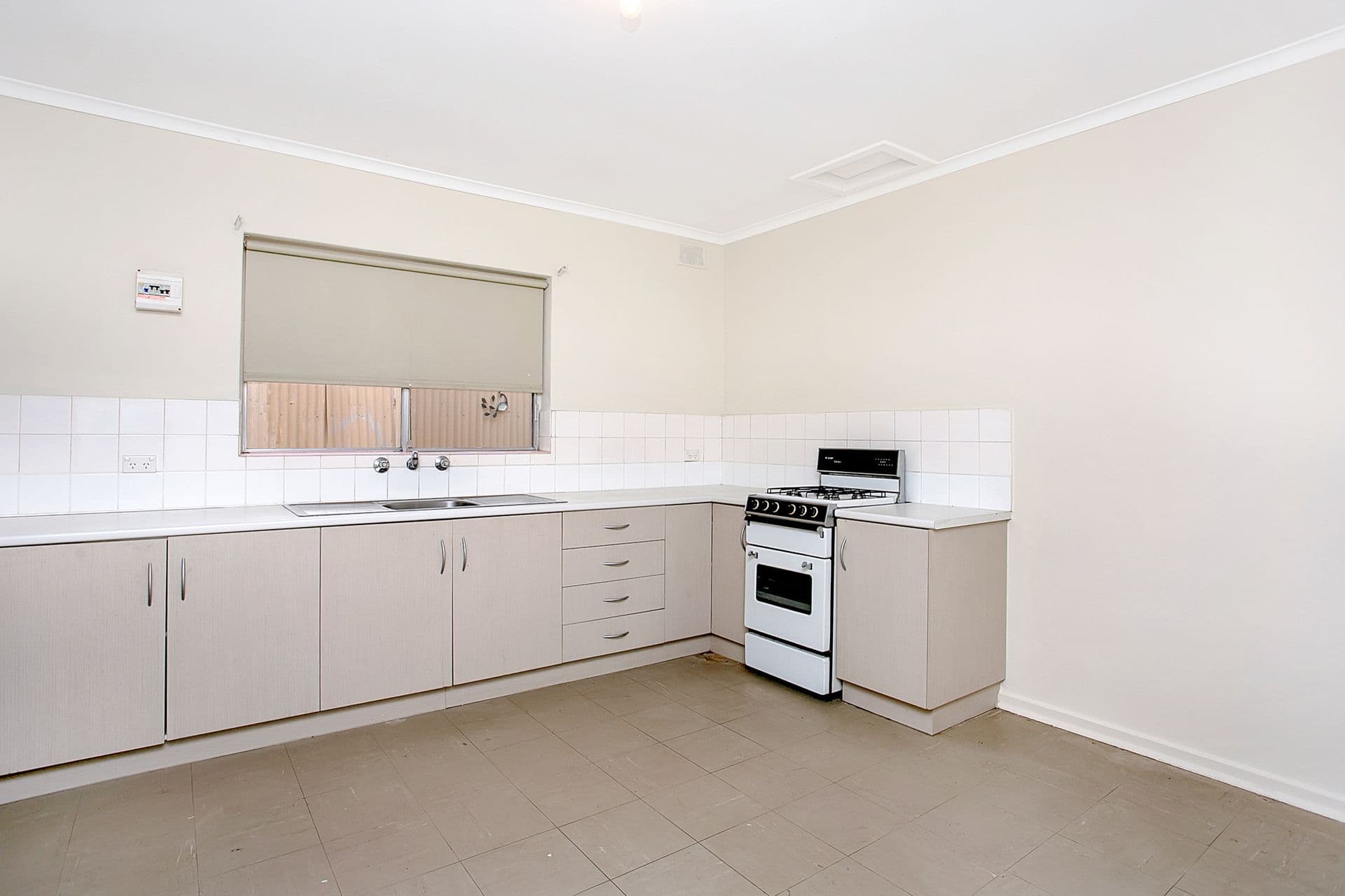 18  Hill Road, Wingfield, SA, 5013, Wingfield - Thumbnail 4