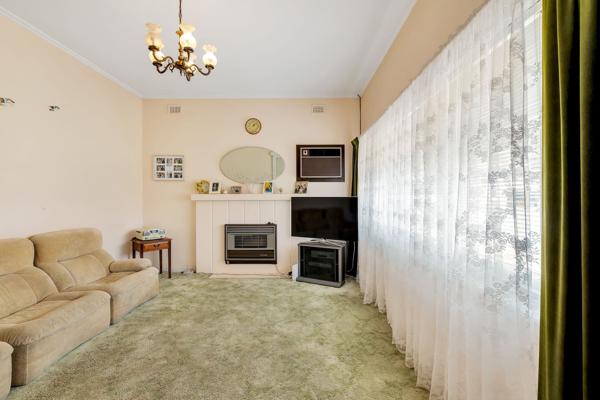 30 Helmsdale Avenue, Glengowrie, SA, 5044, Glengowrie - Thumbnail 4