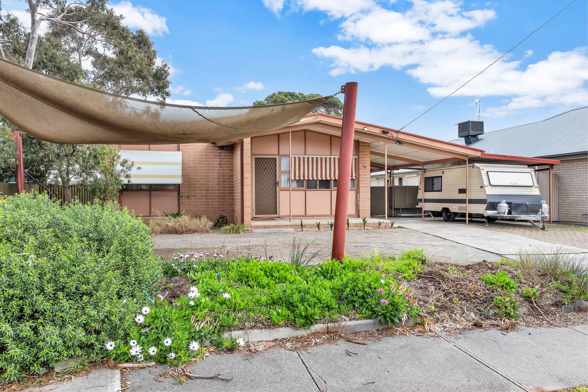 27 Oakmont Crescent, Novar Gardens, SA, 5040, Novar Gardens - Thumbnail 2