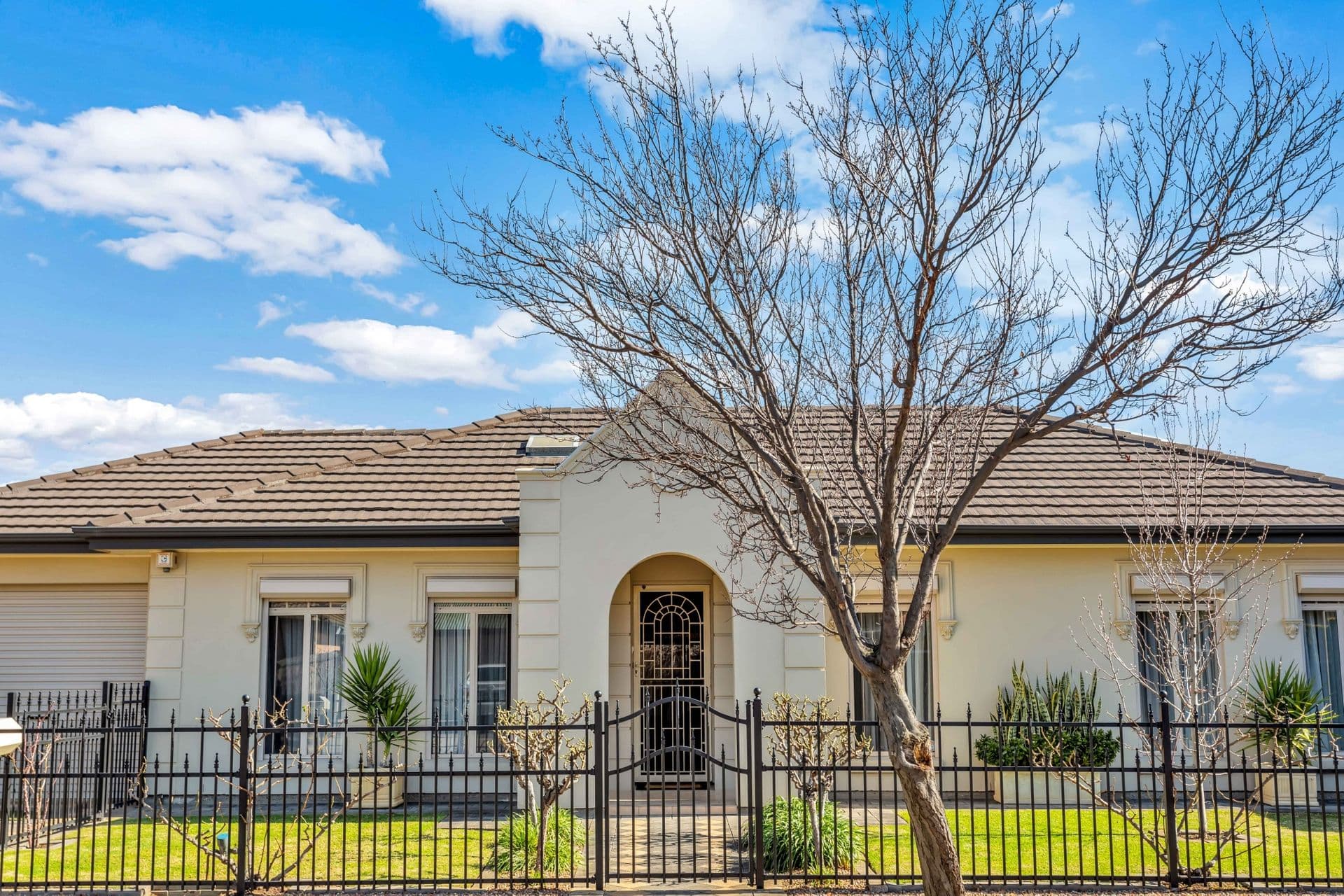 2A Clovelly Avenue, Hove, SA, 5048, Hove - Thumbnail 2