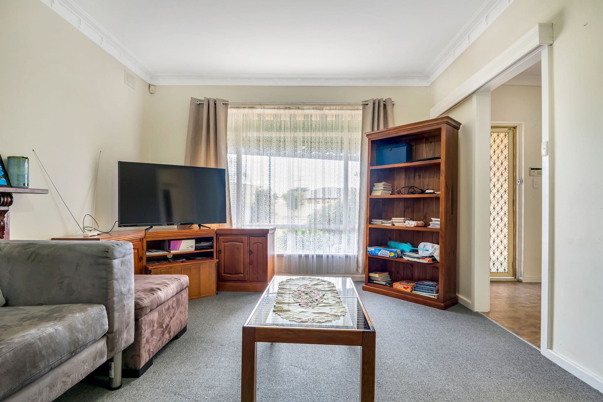 4 Weaver Avenue, Morphett Vale, SA, 5162, Morphett Vale - Thumbnail 5