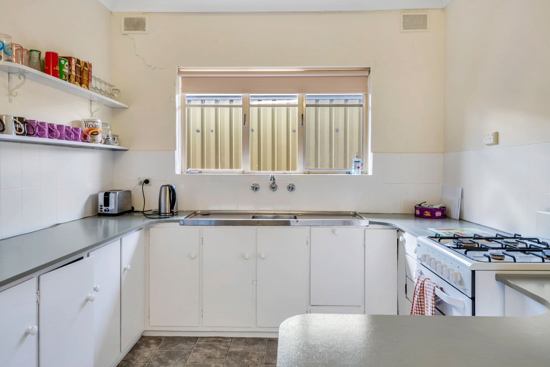 4 Weaver Avenue, Morphett Vale, SA, 5162, Morphett Vale - Thumbnail 8