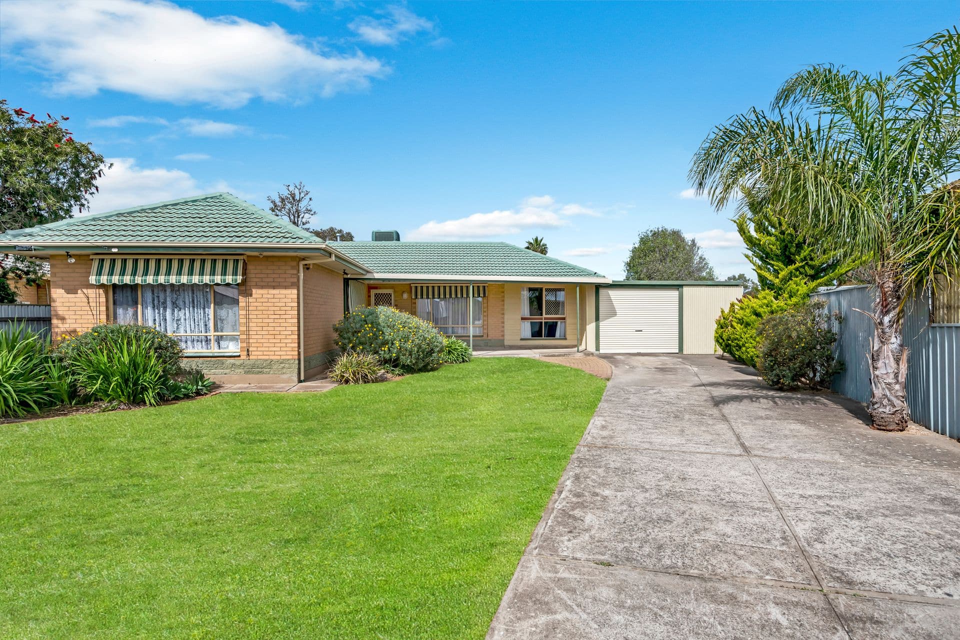 4 Weaver Avenue, Morphett Vale, SA, 5162, Morphett Vale - Image 1