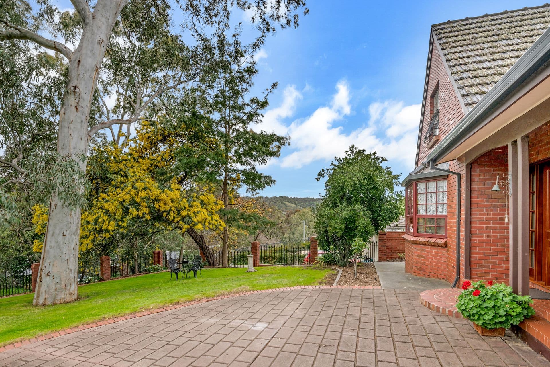 2 Devon Drive, Coromandel Valley, SA, 5051, Coromandel Valley - Thumbnail 4
