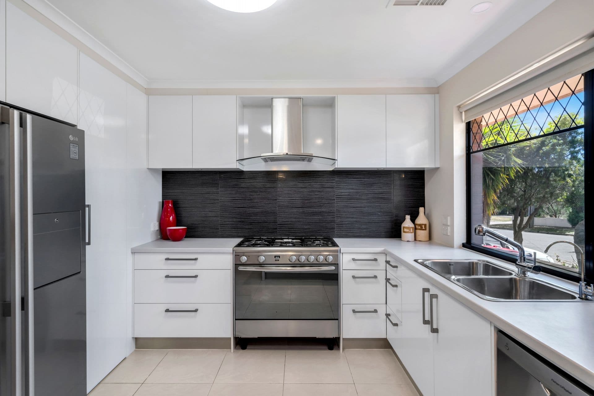 2A Tilbrook Crescent, South Brighton, SA, 5048, South Brighton - Thumbnail 4