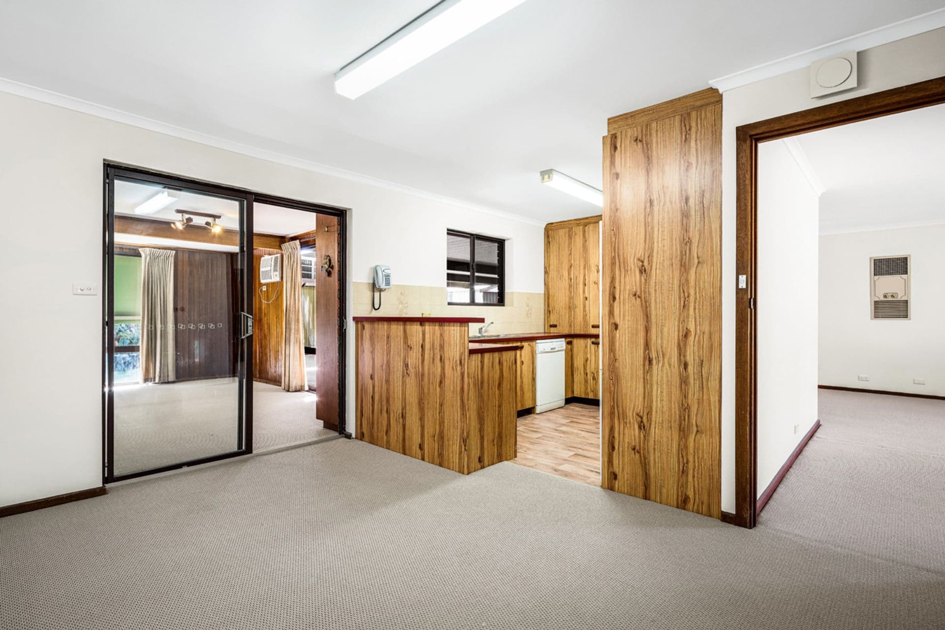 1 Alice Crescent, Morphett Vale, SA, 5162, Morphett Vale - Thumbnail 5