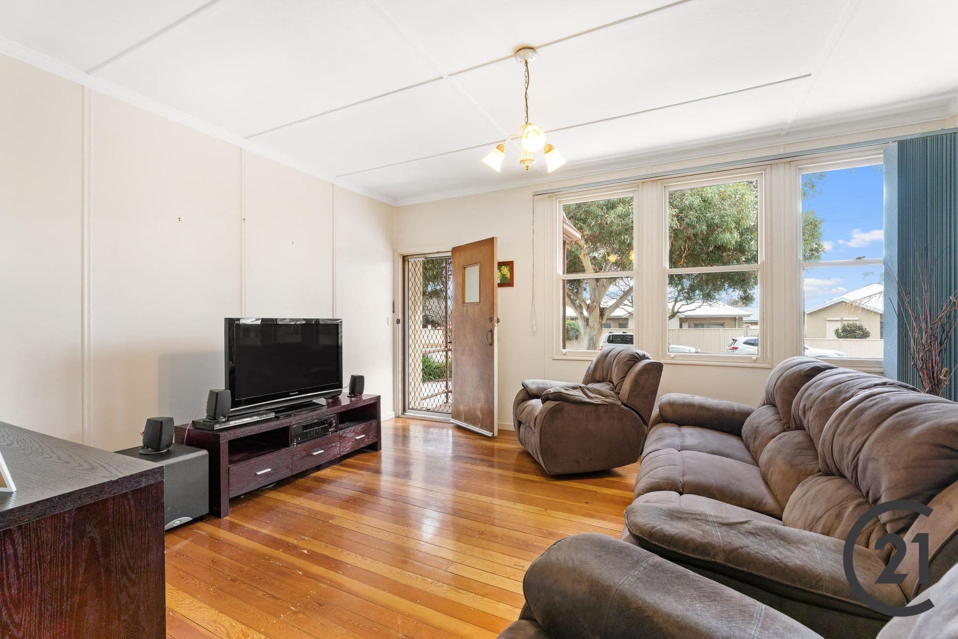 12 Russell Avenue, Seacombe Gardens, SA, 5047, Seacombe Gardens - Thumbnail 6