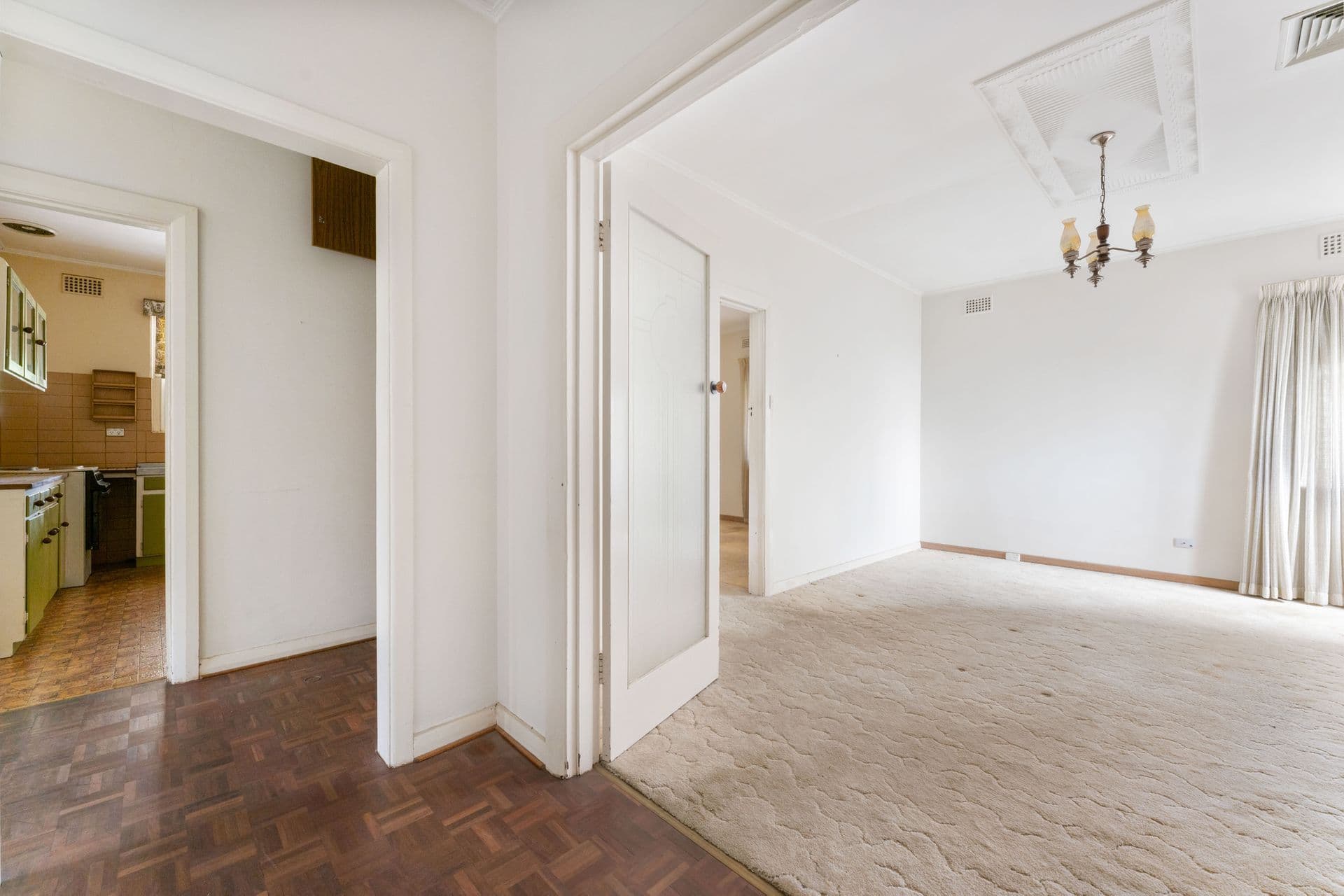 13 Folkestone Road, South Brighton, SA, 5048, South Brighton - Thumbnail 7