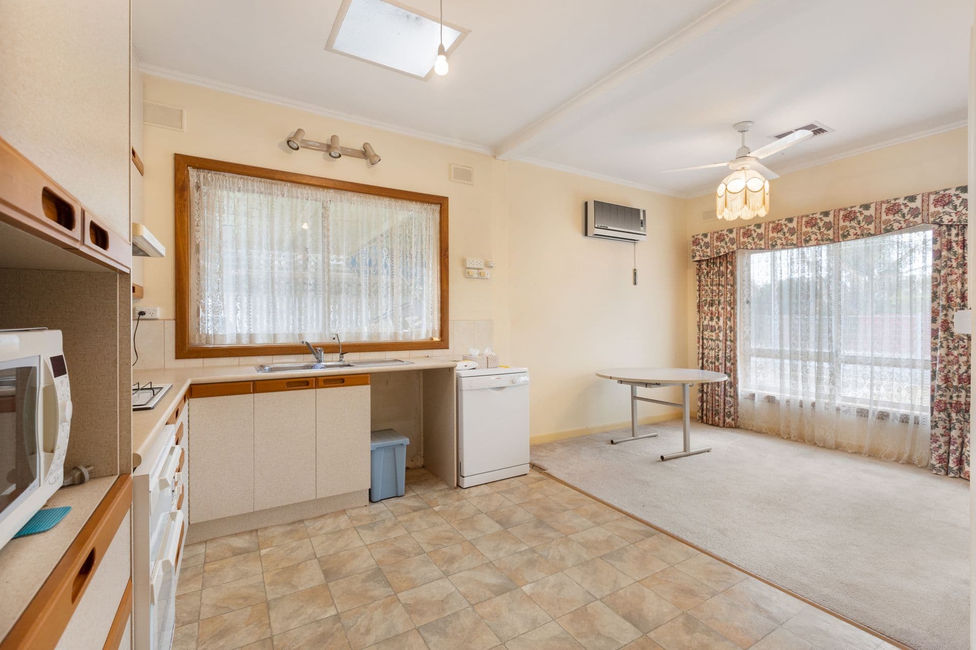 1 Norfolk Road, Marion, SA, 5043, Marion - Thumbnail 7