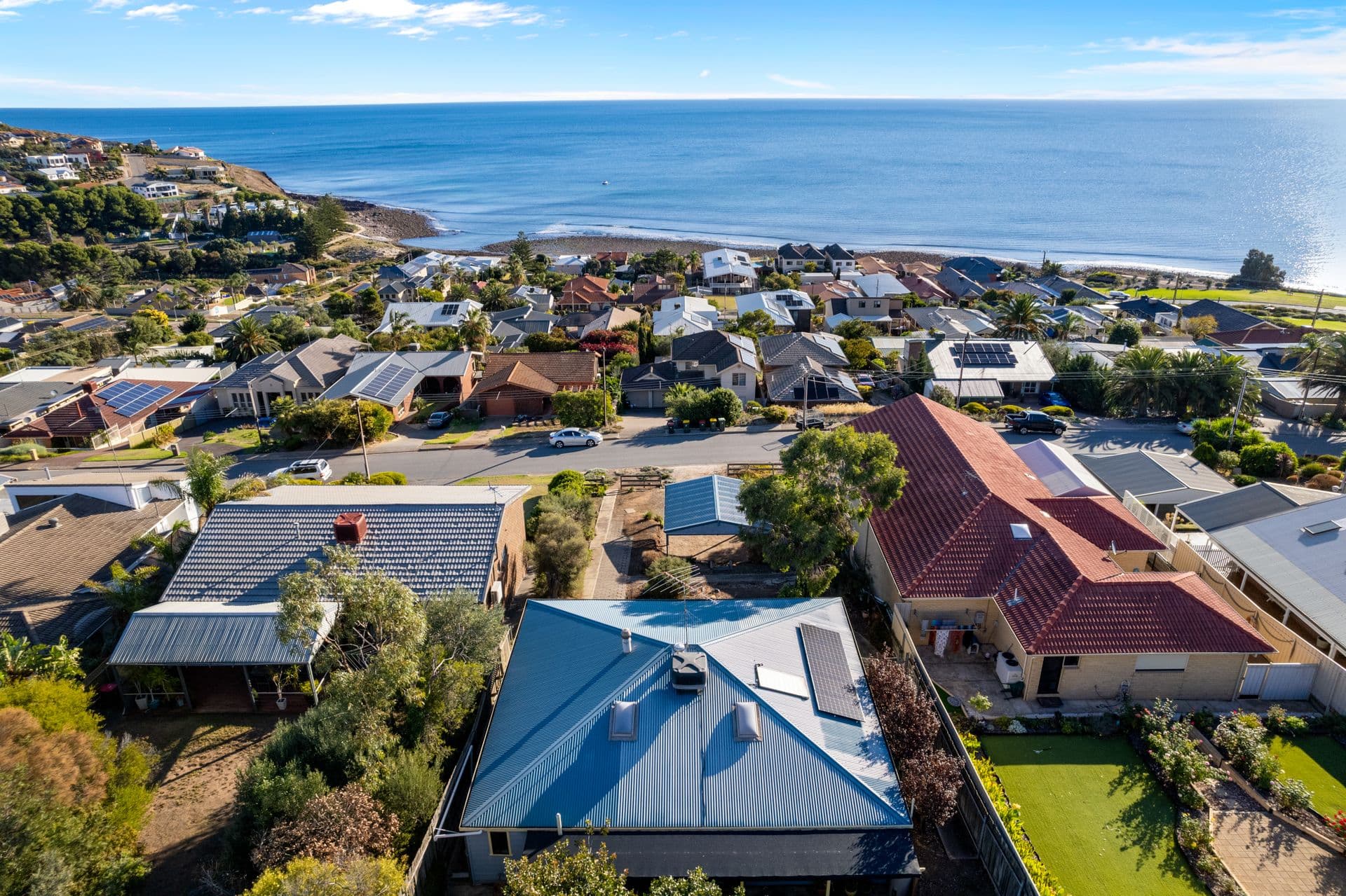 14 Seaview Avenue, Hallett Cove, SA, 5158, Hallett Cove - Thumbnail 2