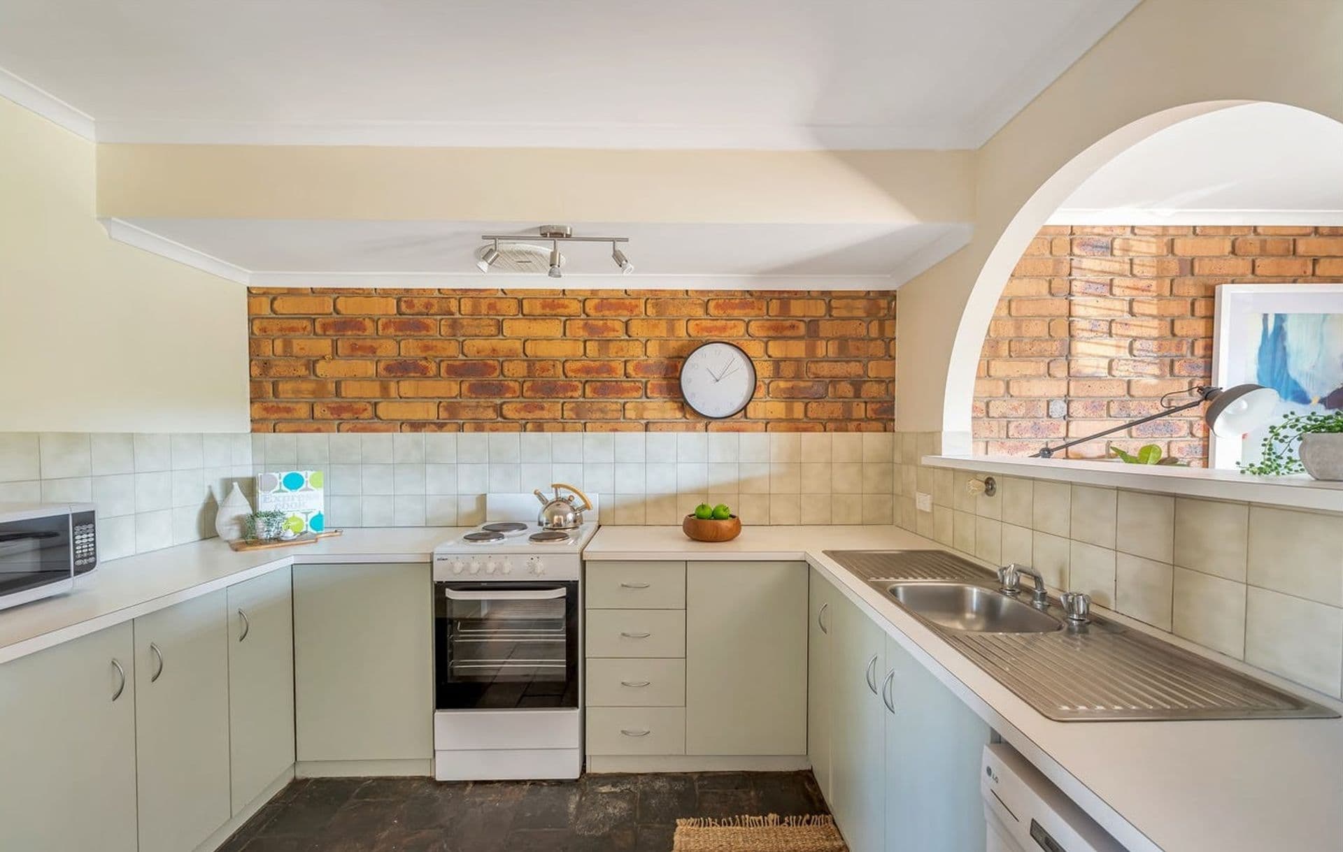 11/13 Epstein Drive, Morphett Vale, SA, 5162, Morphett Vale - Thumbnail 2