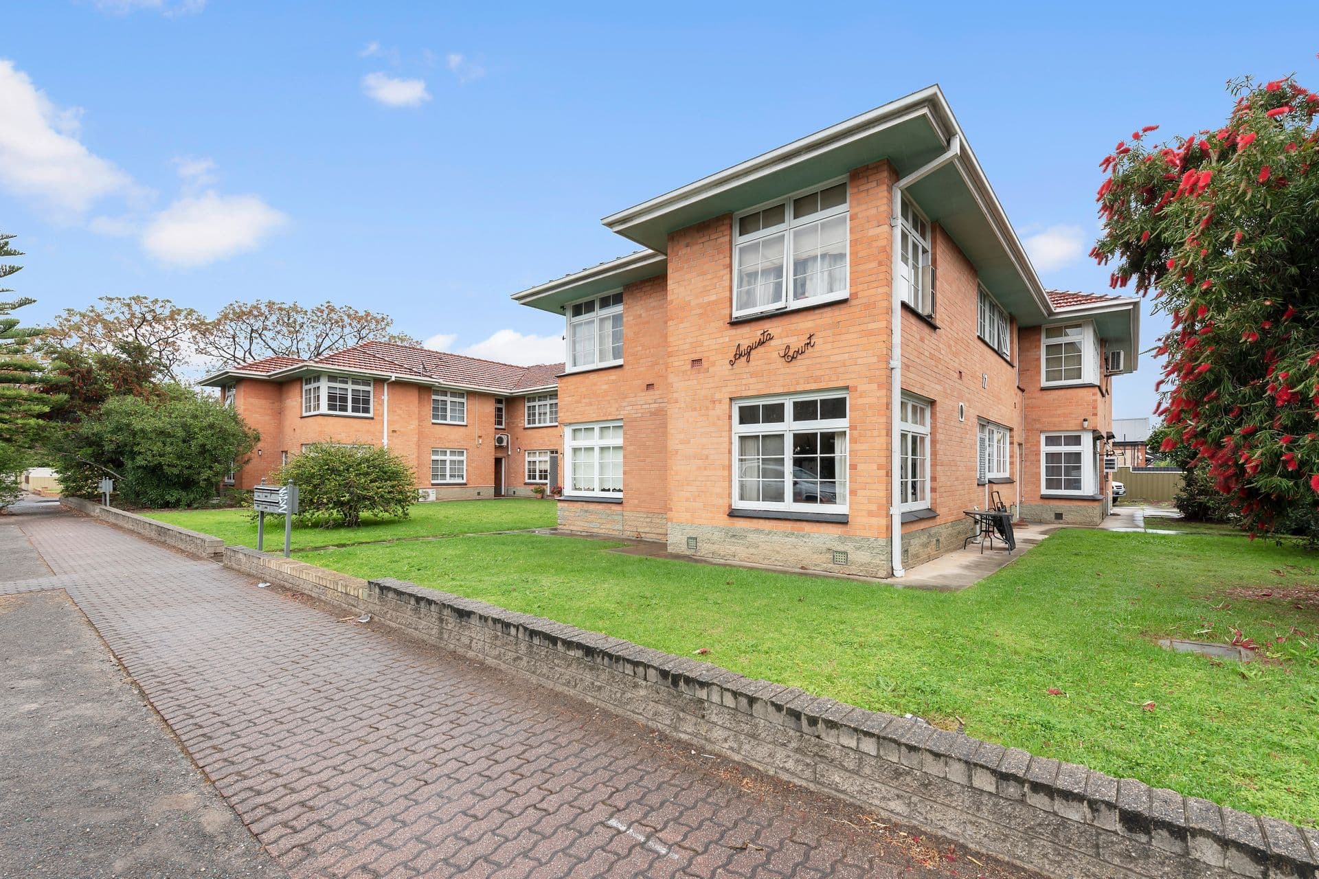 2/17 Brighton Road, Glenelg, SA, 5045, Glenelg - Image 1