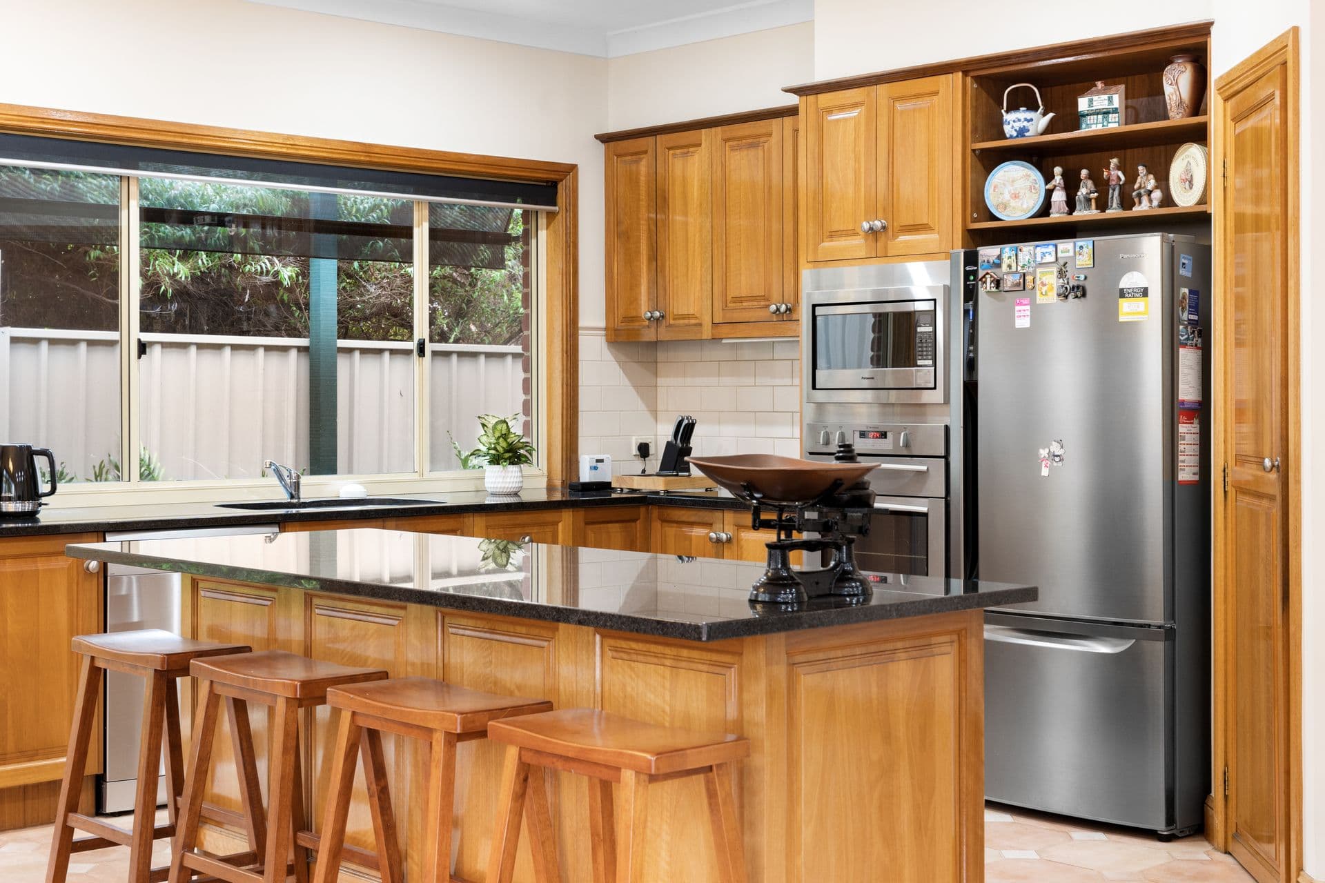 16 Sandalwood Crescent, Flagstaff Hill, SA, 5159, Flagstaff Hill - Thumbnail 6