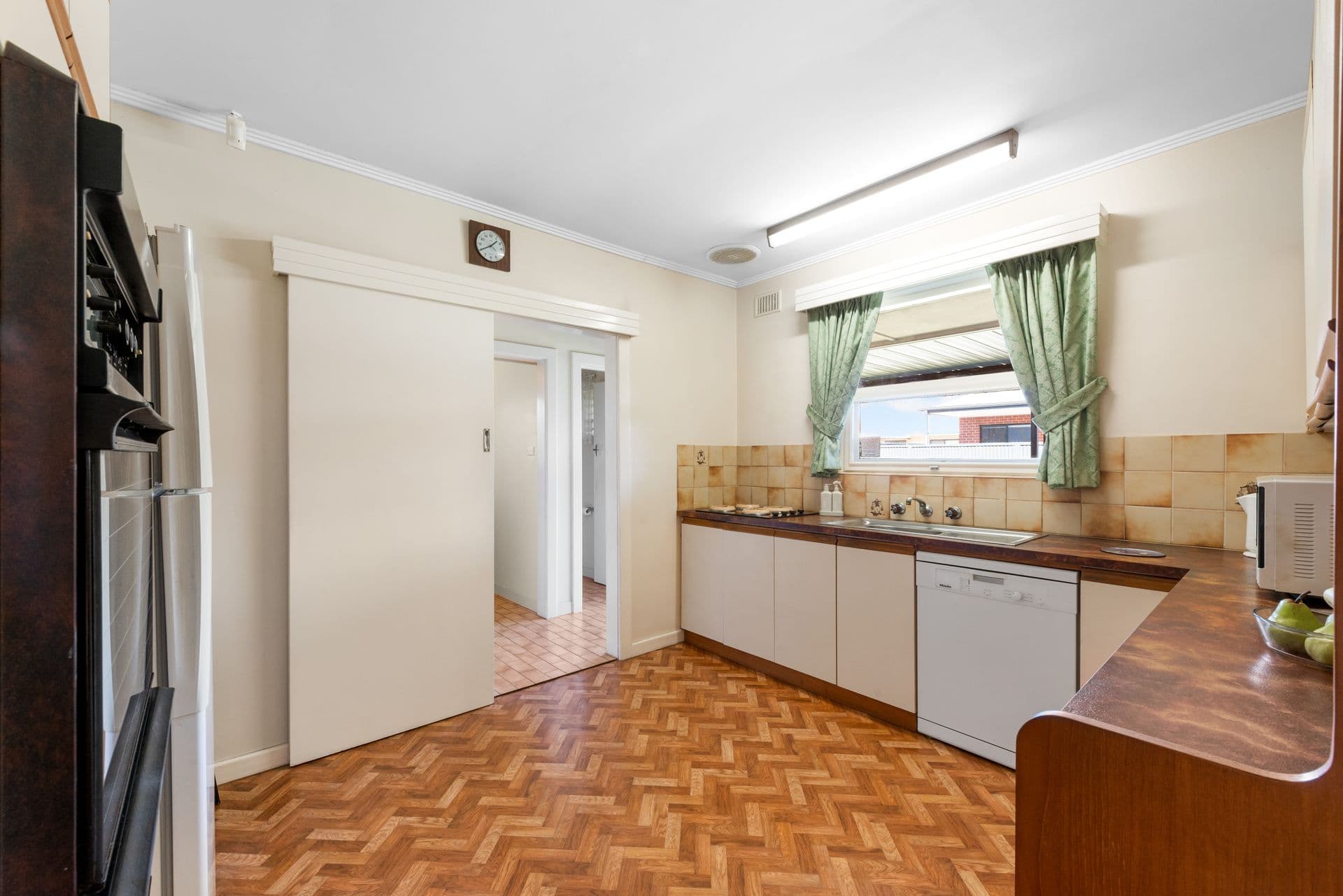 3 Nickels Avenue, Park Holme, SA, 5043, Park Holme - Thumbnail 8
